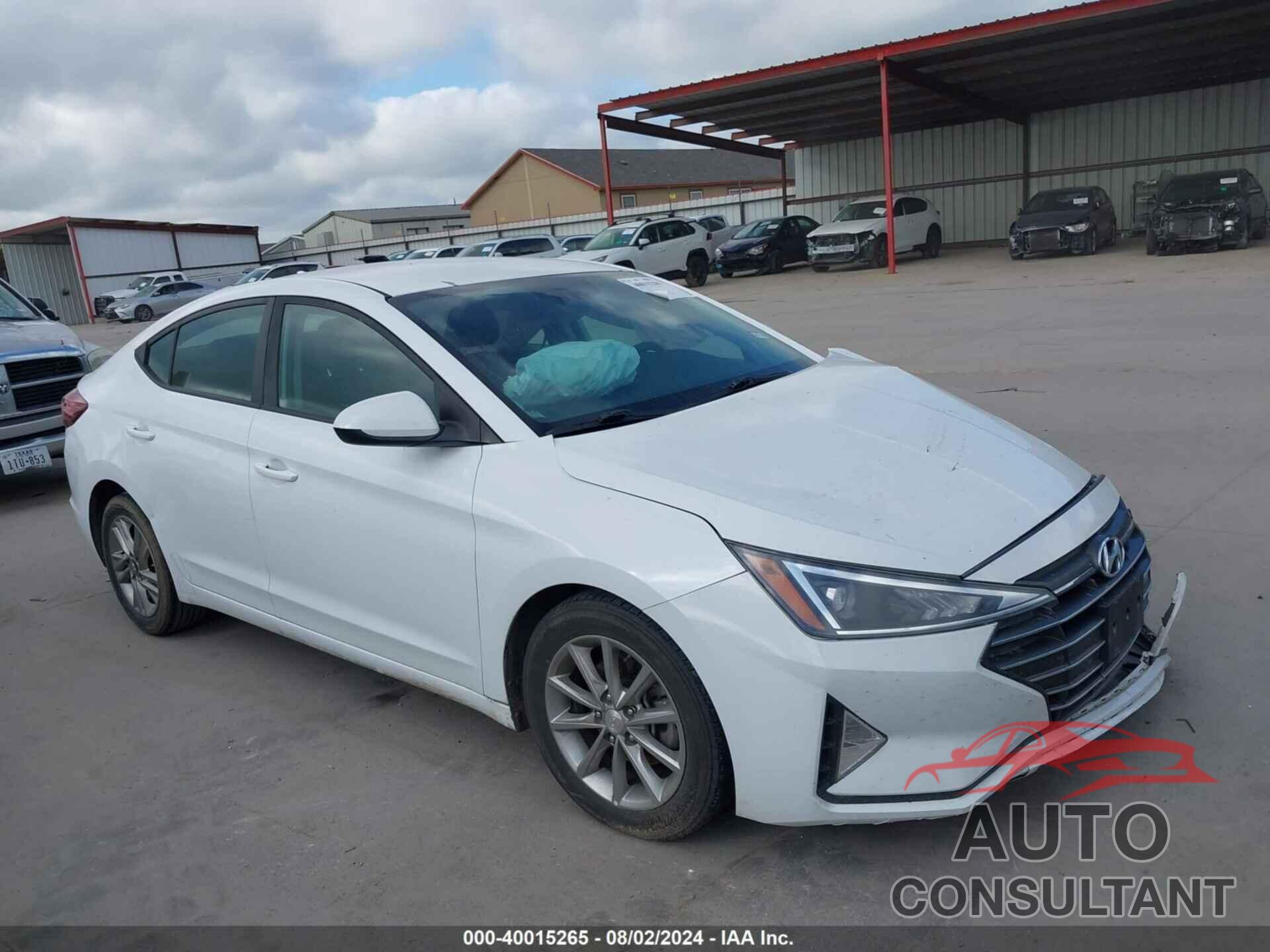 HYUNDAI ELANTRA 2019 - 5NPD84LF0KH437035