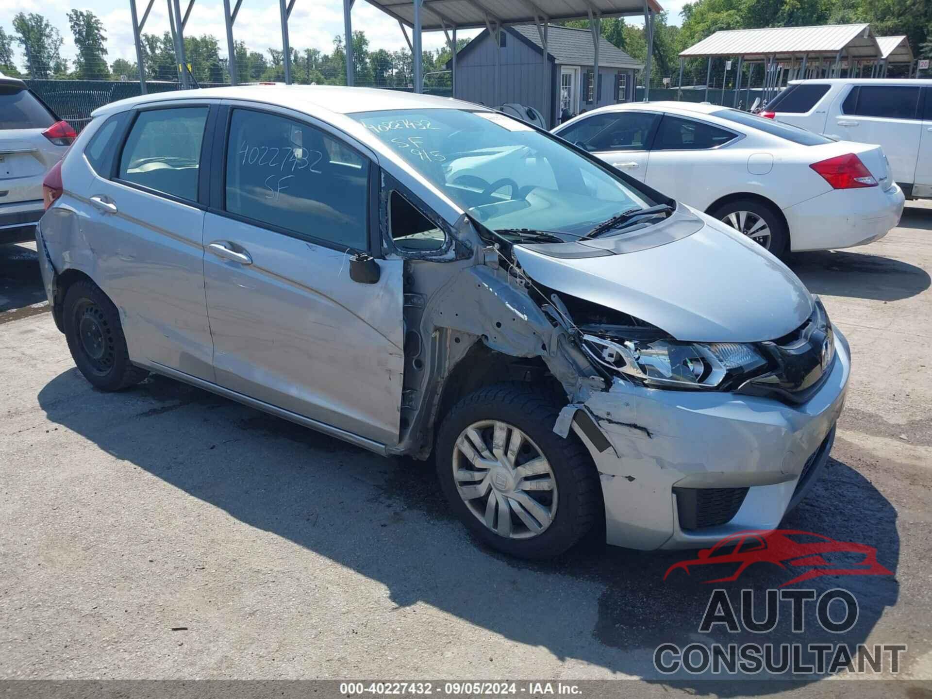 HONDA FIT 2017 - JHMGK5H56HS003568