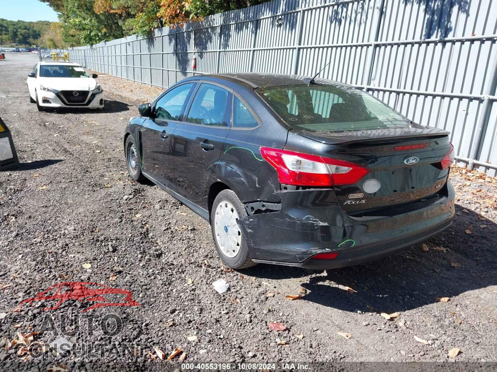 FORD FOCUS 2012 - 1FAHP3F21CL117202