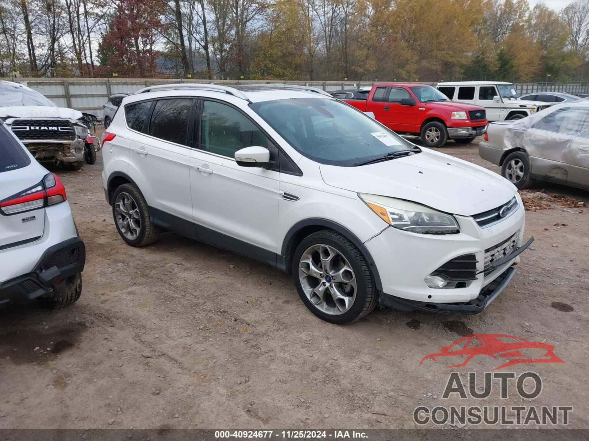 FORD ESCAPE 2016 - 1FMCU0JX3GUA49172