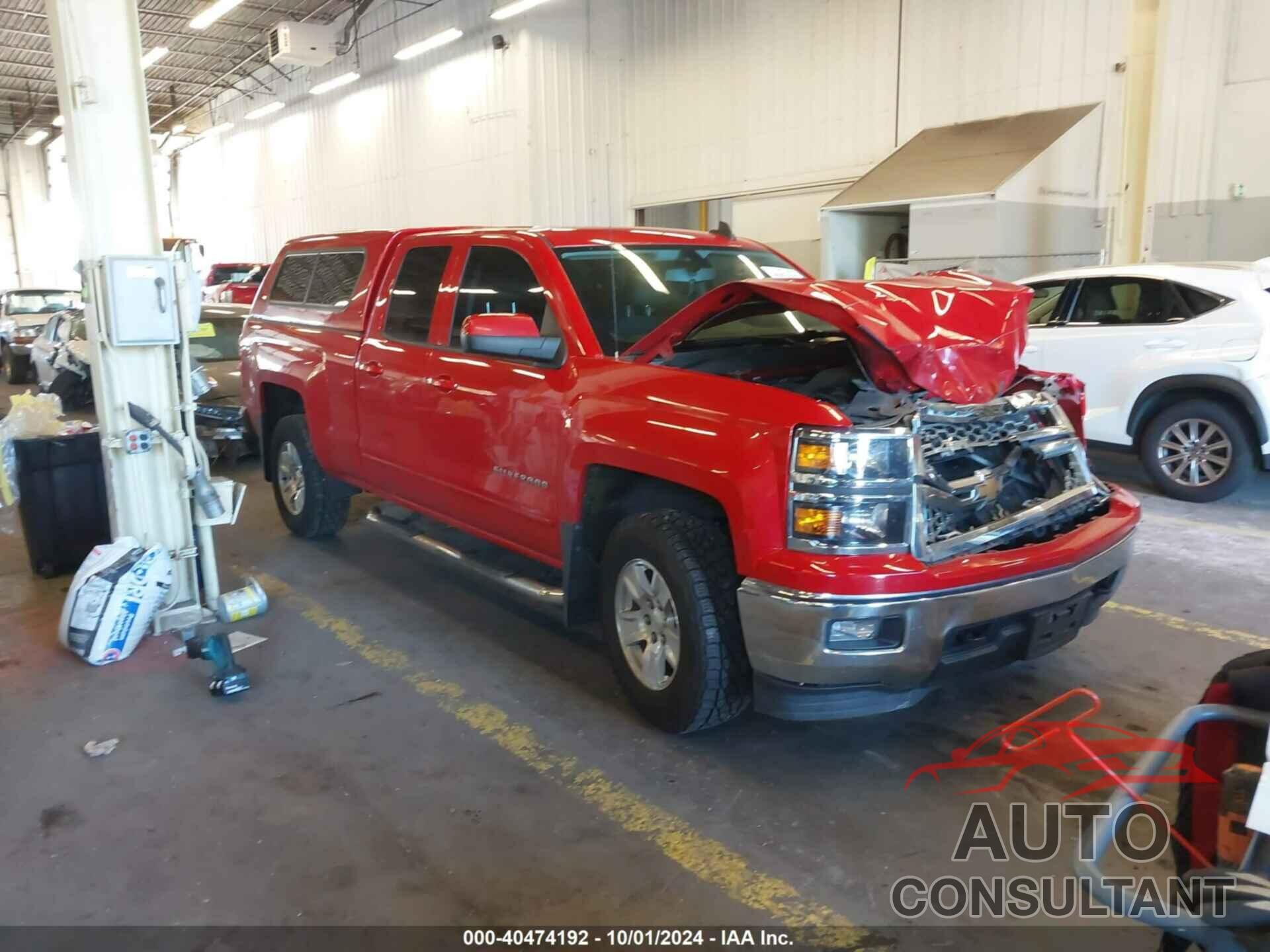 CHEVROLET SILVERADO 1500 2015 - 1GCVKREC7FZ166916