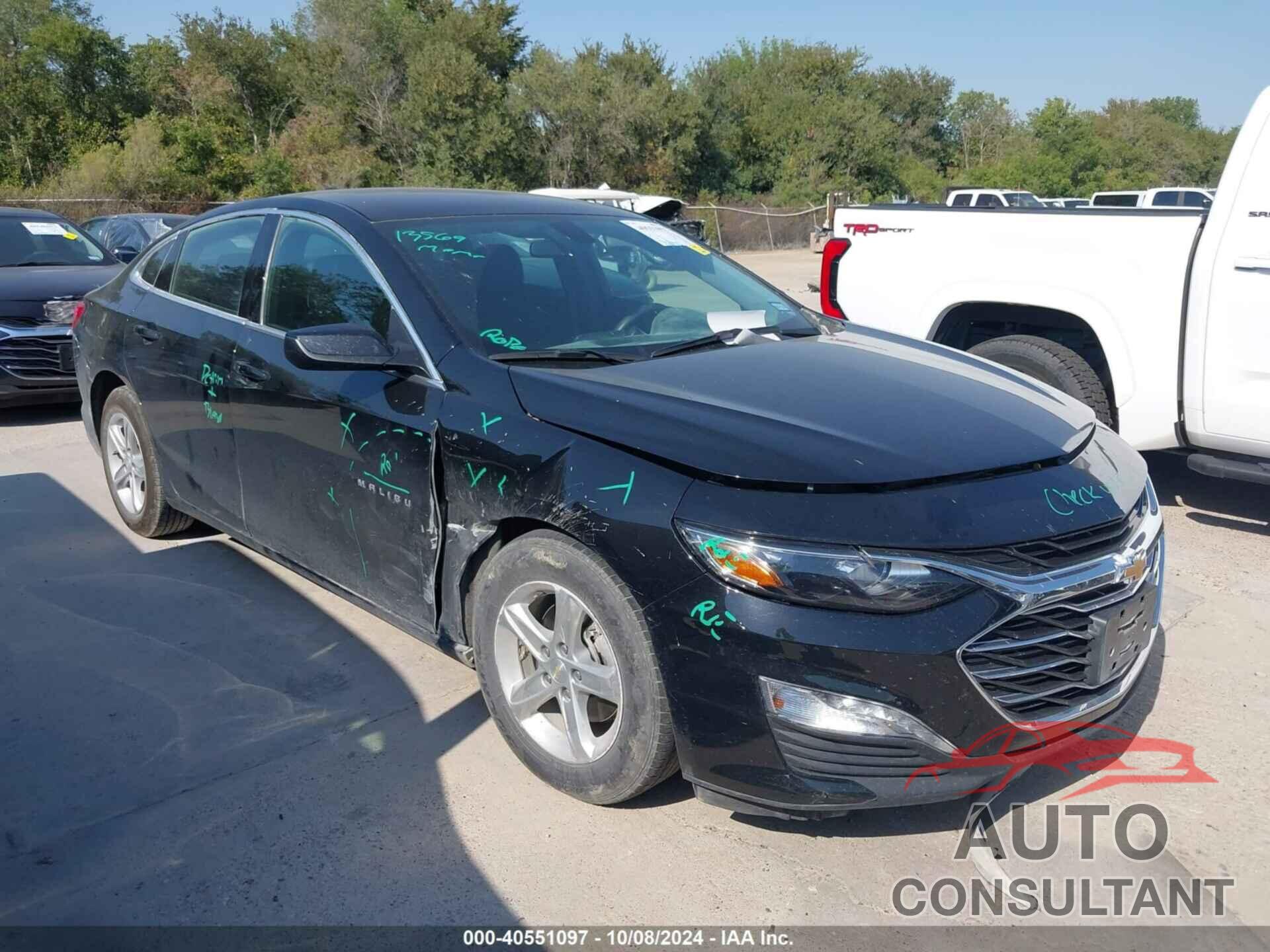 CHEVROLET MALIBU 2022 - 1G1ZD5ST8NF178963