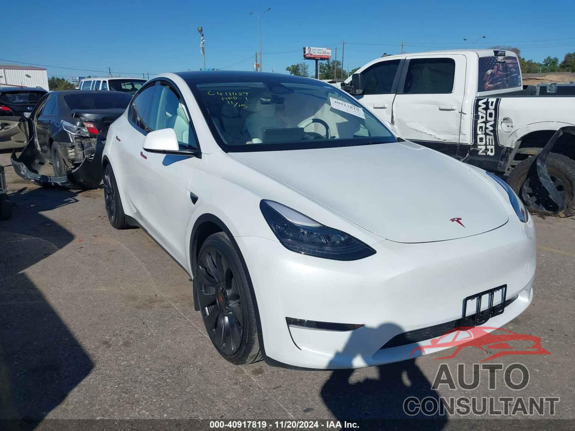 TESLA MODEL Y 2024 - 7SAYGDEF7RA335483