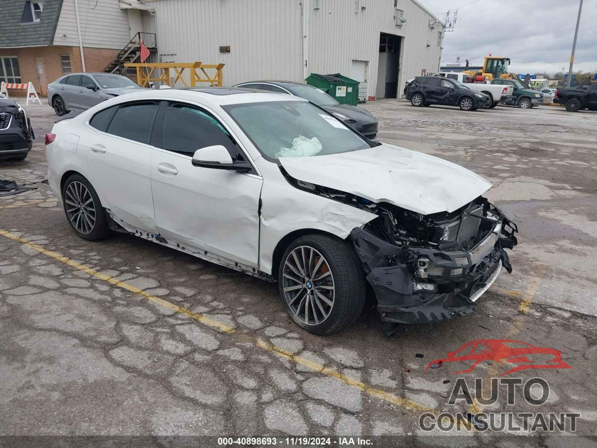 BMW 228I GRAN COUPE 2021 - WBA73AK08M7G36672