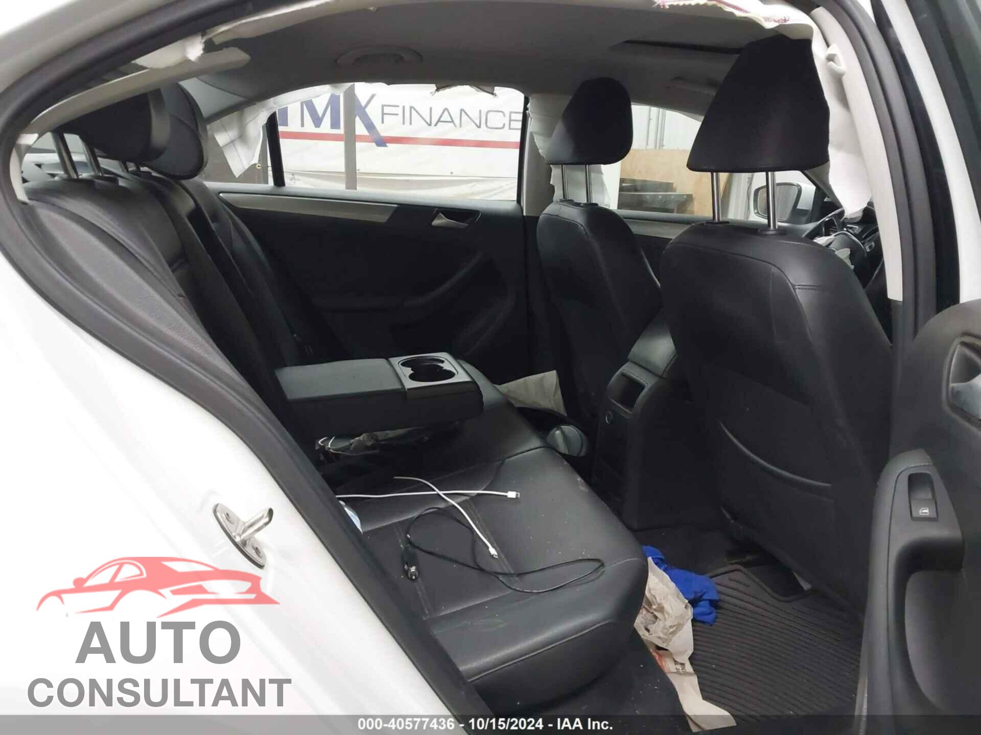 VOLKSWAGEN JETTA 2017 - 3VWDB7AJ9HM241850