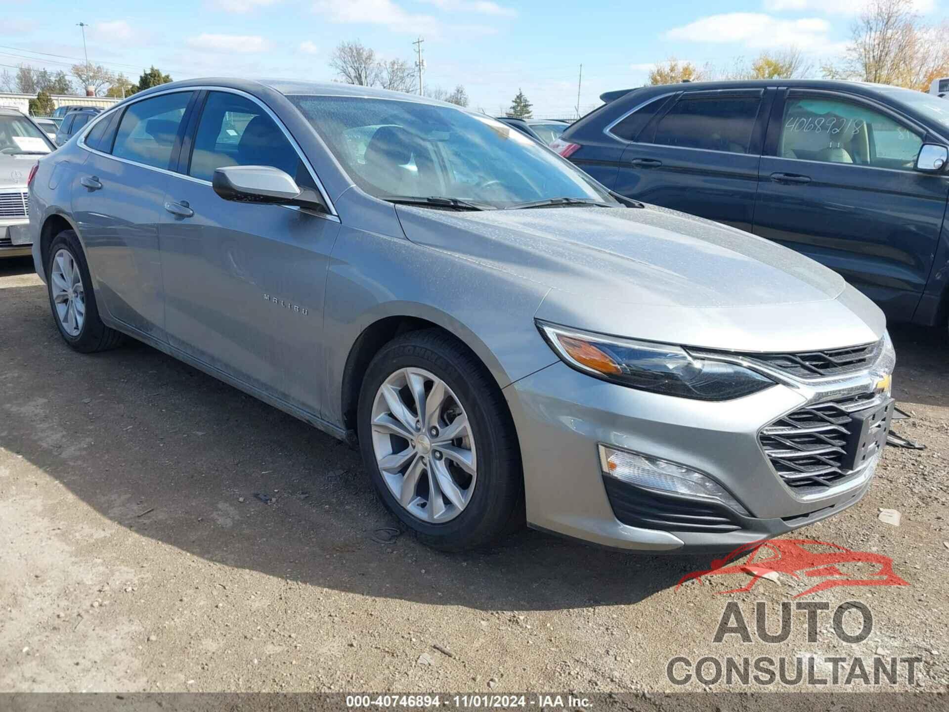 CHEVROLET MALIBU 2023 - 1G1ZD5ST1PF130126