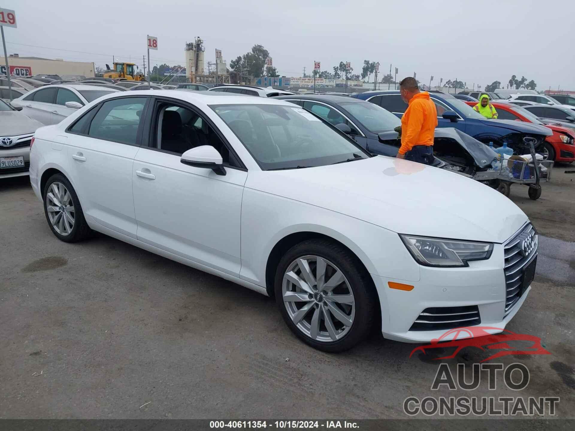 AUDI A4 2017 - WAUANAF48HN000877