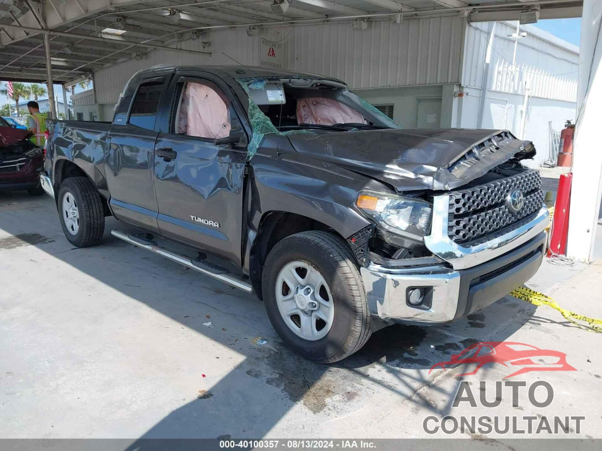 TOYOTA TUNDRA 2019 - 5TFRM5F17KX138461