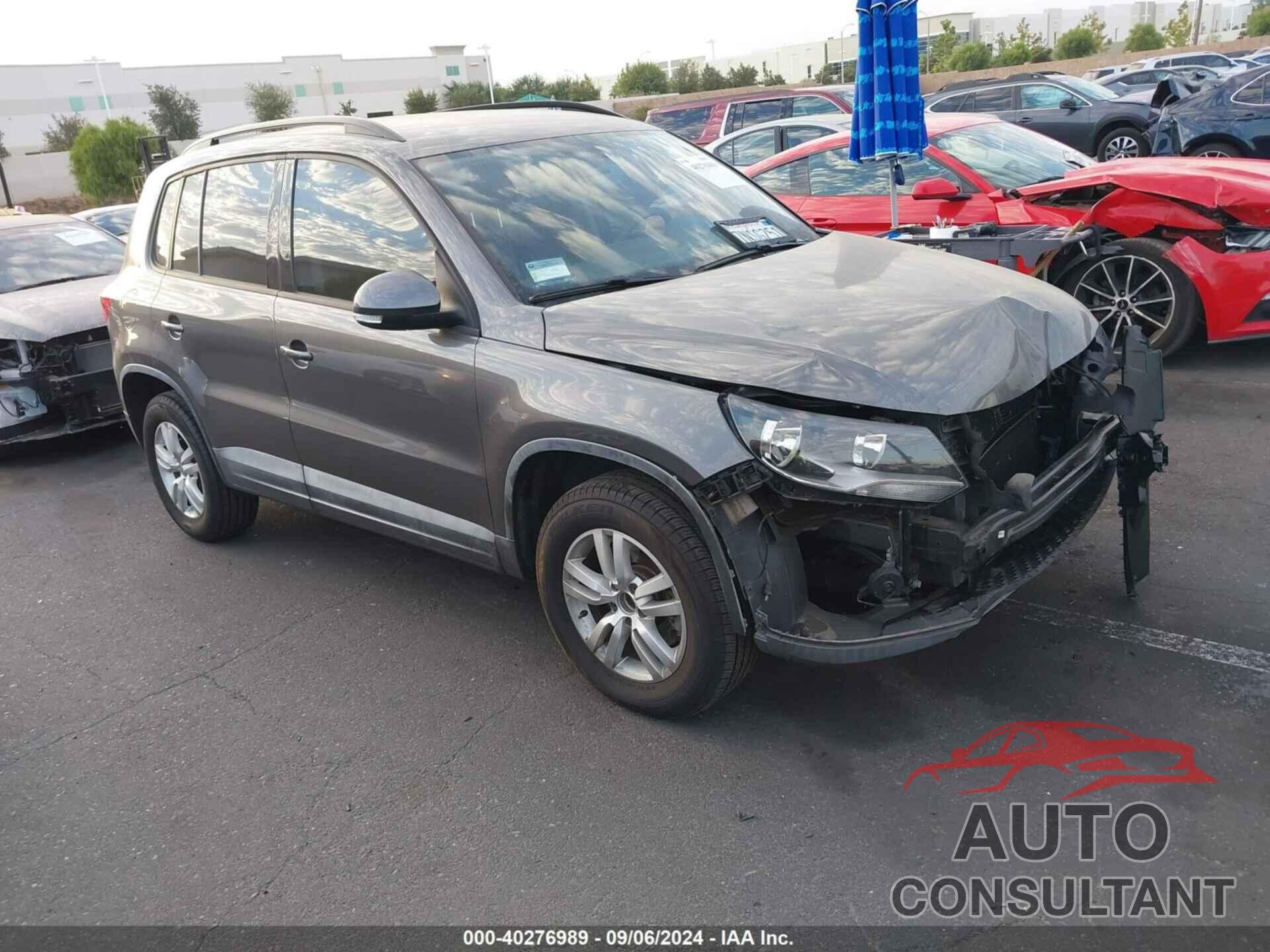 VOLKSWAGEN TIGUAN 2016 - WVGAV7AX1GW513500