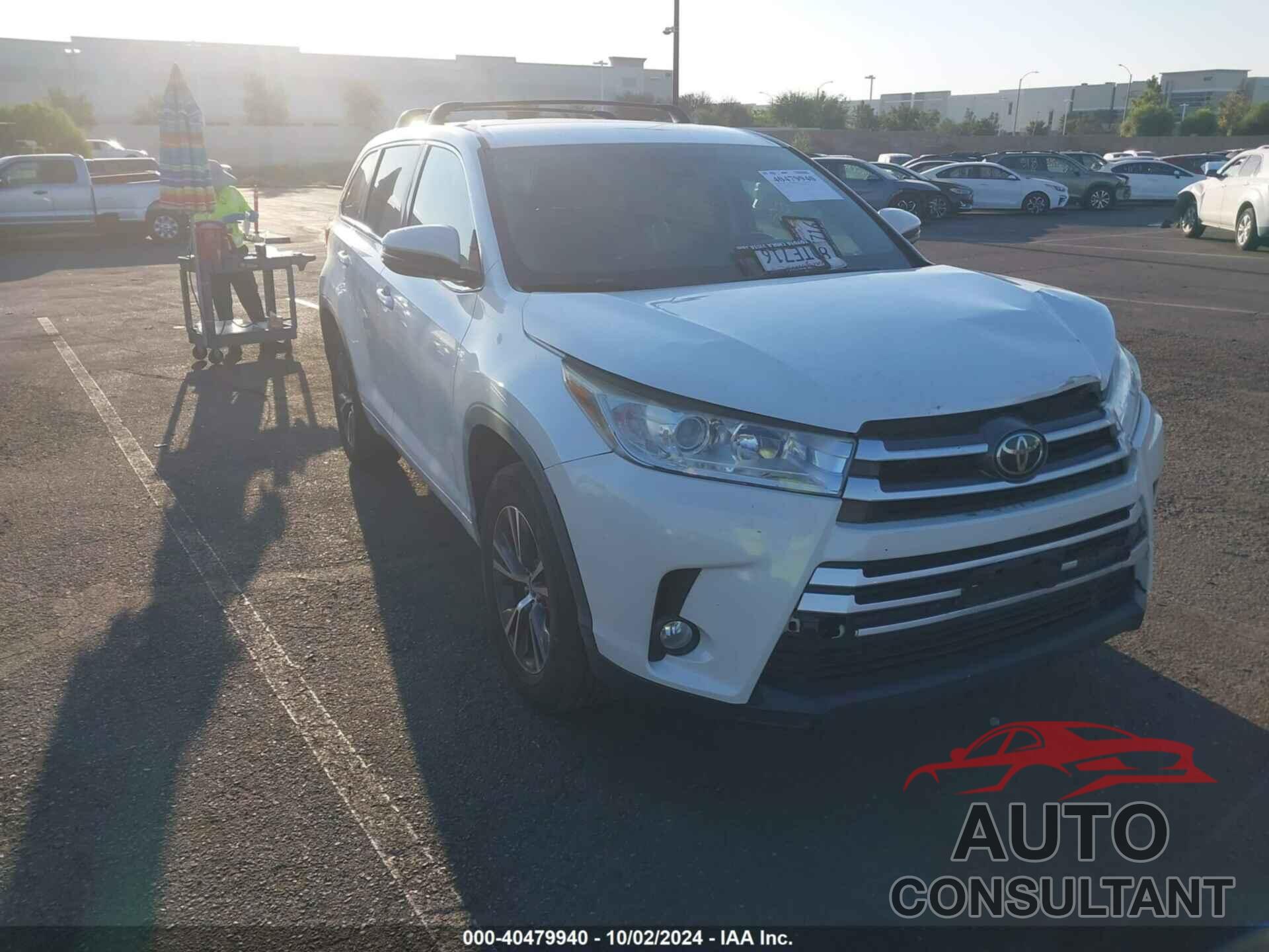 TOYOTA HIGHLANDER 2018 - 5TDZZRFH5JS254039