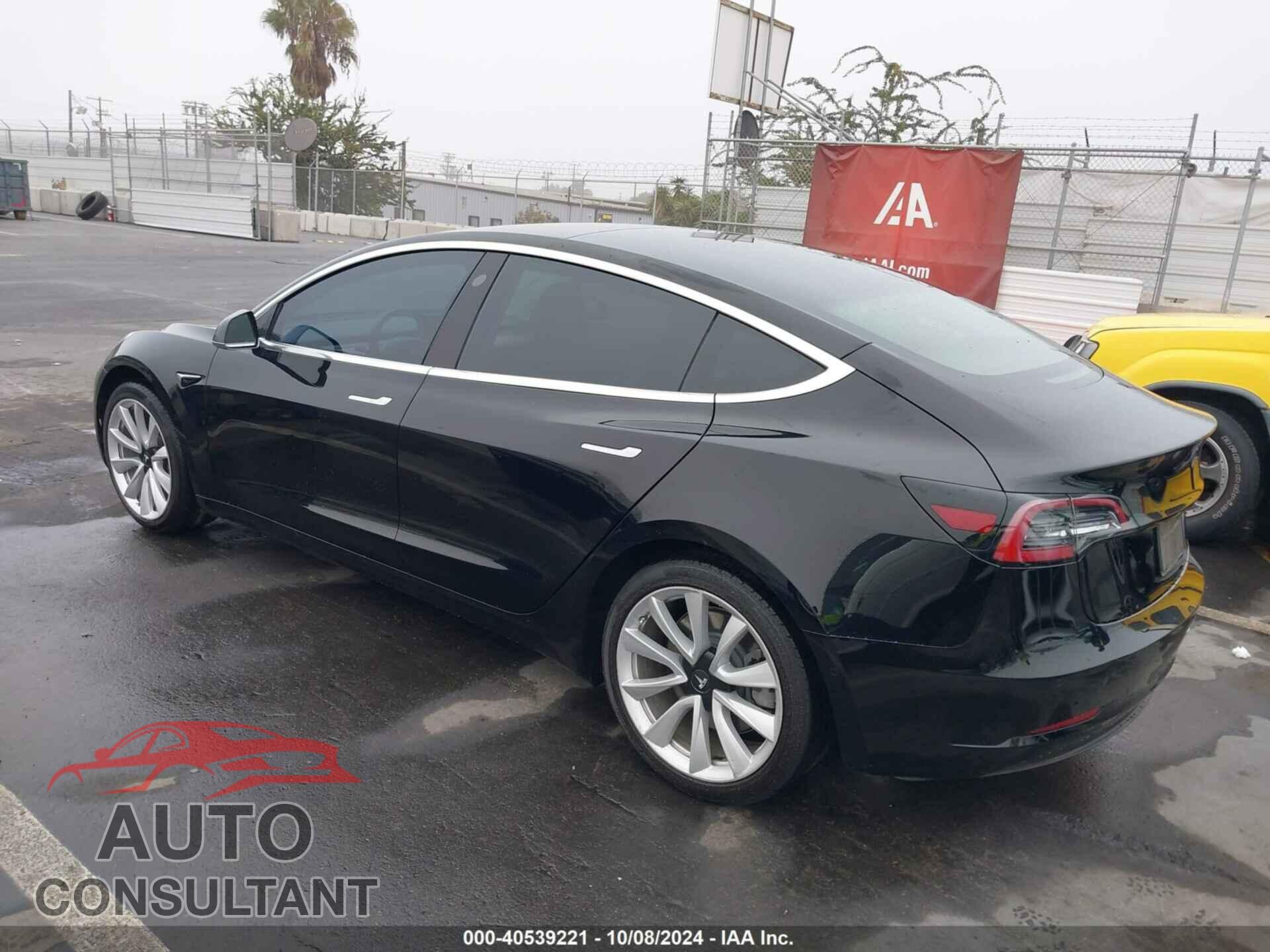 TESLA MODEL 3 2019 - 5YJ3E1EA1KF190143