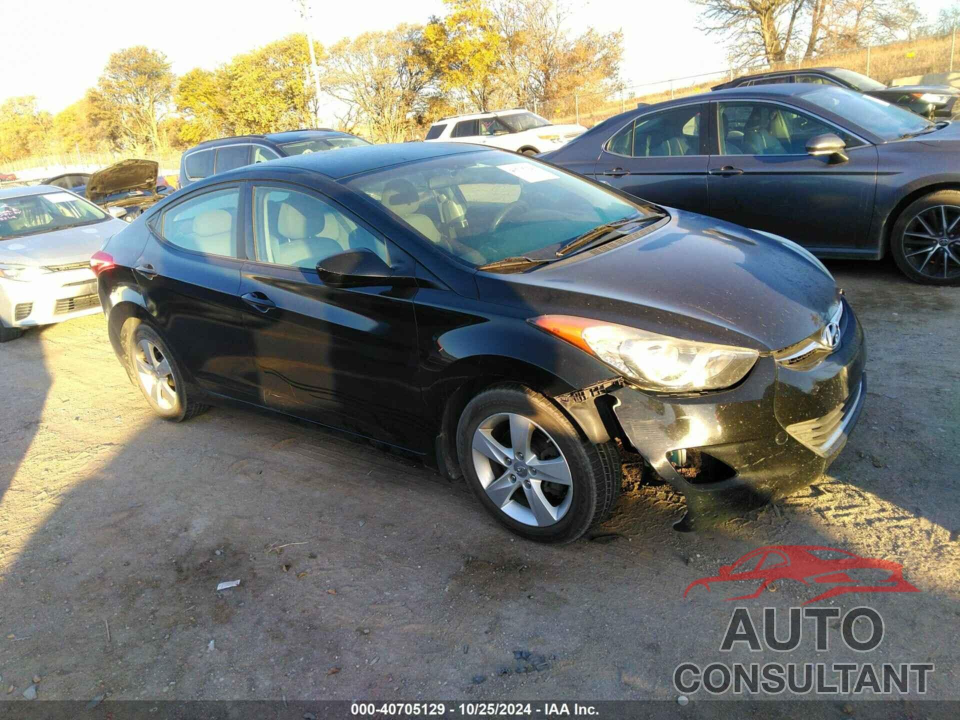 HYUNDAI ELANTRA 2013 - 5NPDH4AE9DH414348