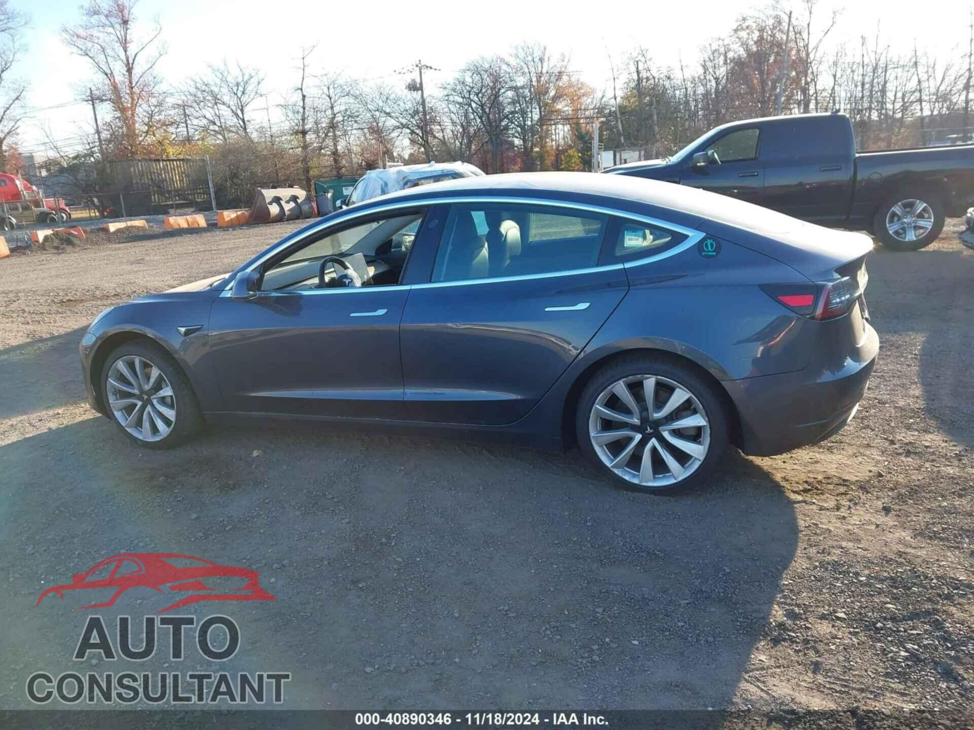 TESLA MODEL 3 2019 - 5YJ3E1EA0KF407231