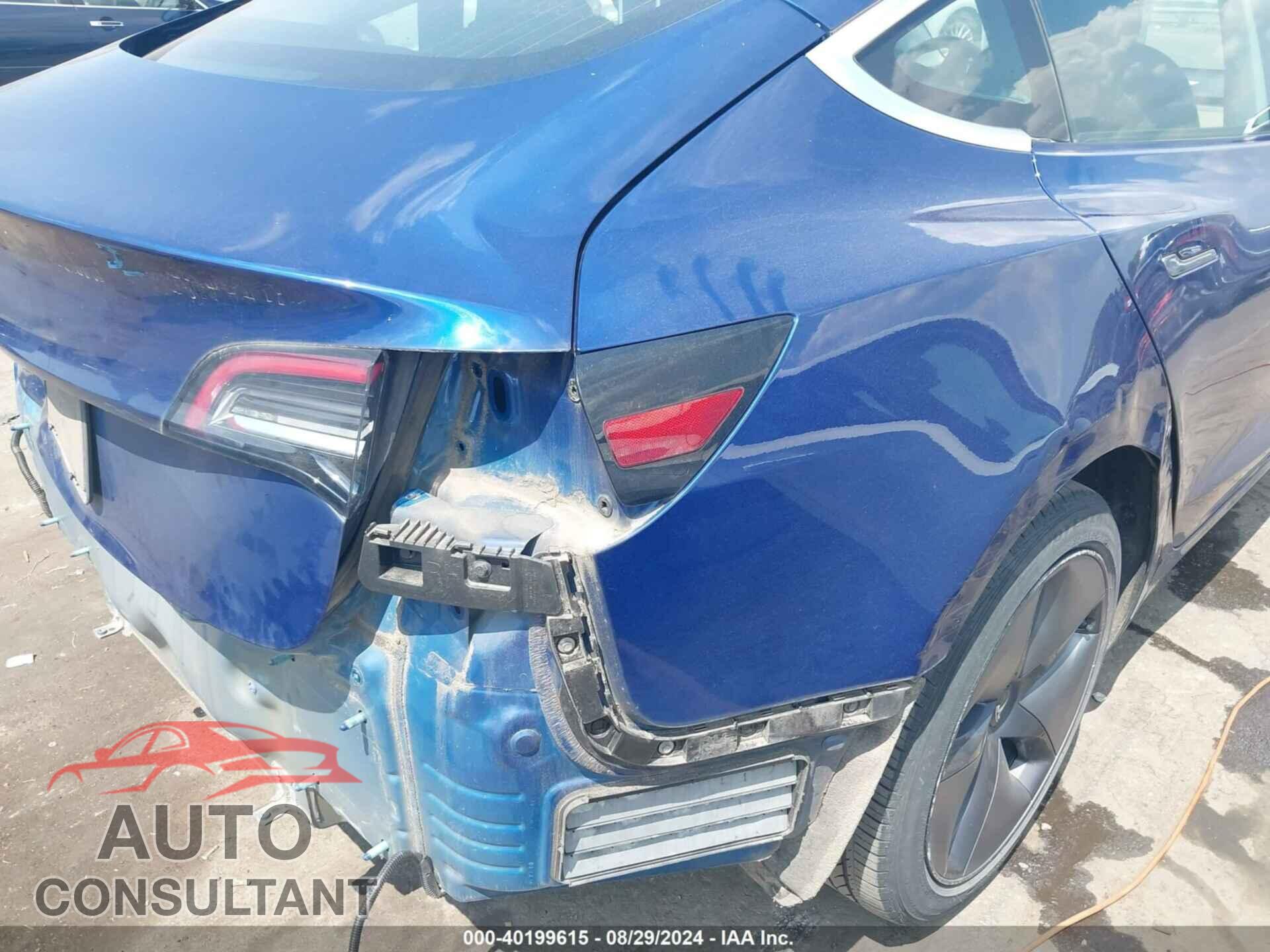 TESLA MODEL 3 2019 - 5YJ3E1EA7KF424933