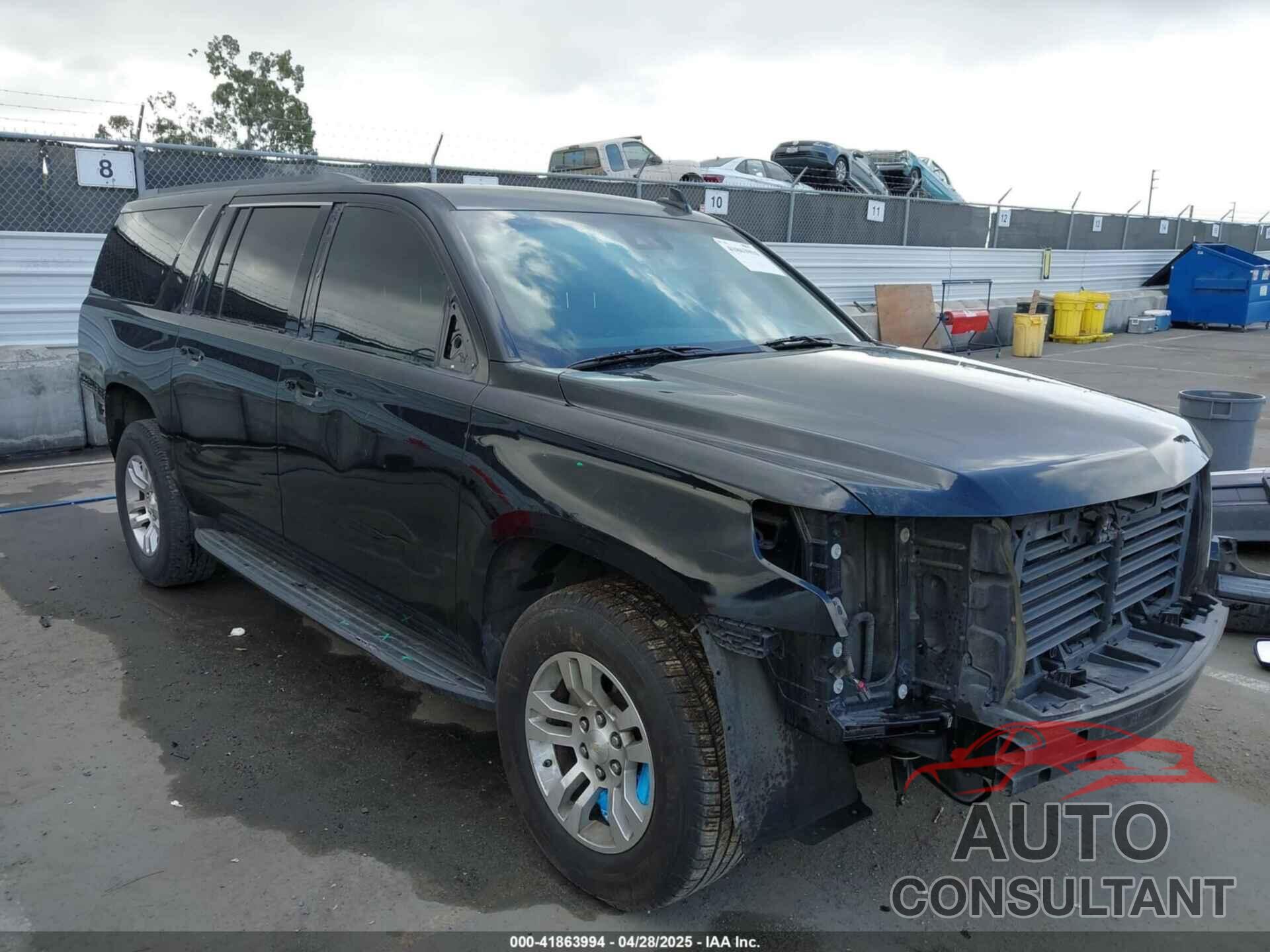 CHEVROLET SUBURBAN 2018 - 1GNSCHKC8JR112992