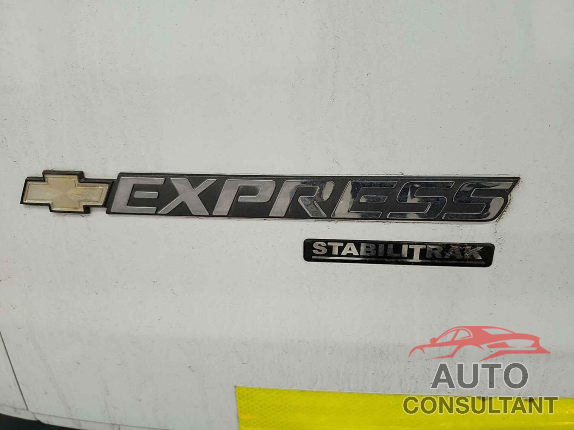 CHEVROLET EXPRESS G2500 2014 - 1GCWGFCA2E1186915