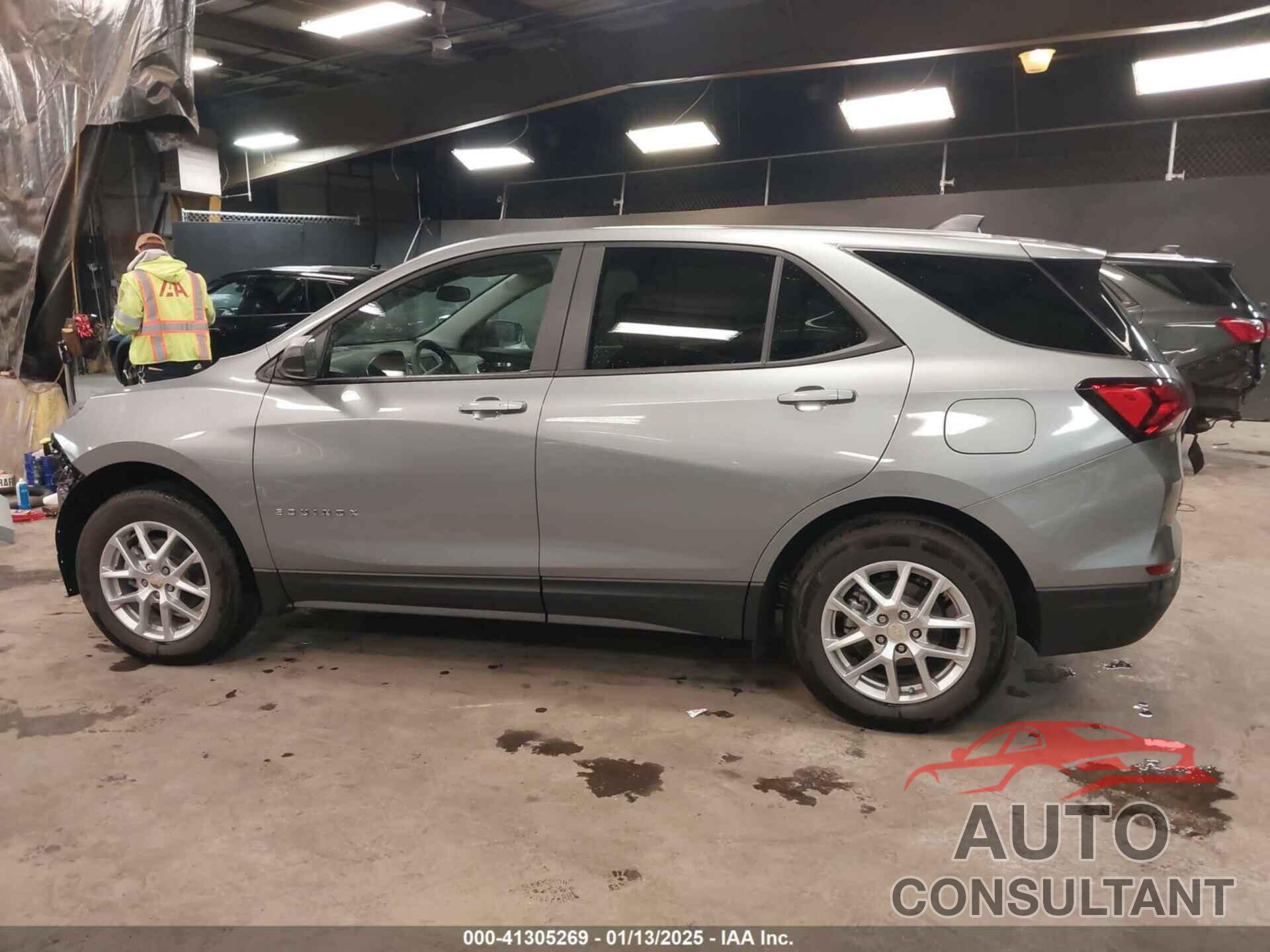 CHEVROLET EQUINOX 2023 - 3GNAXHEG1PL212690