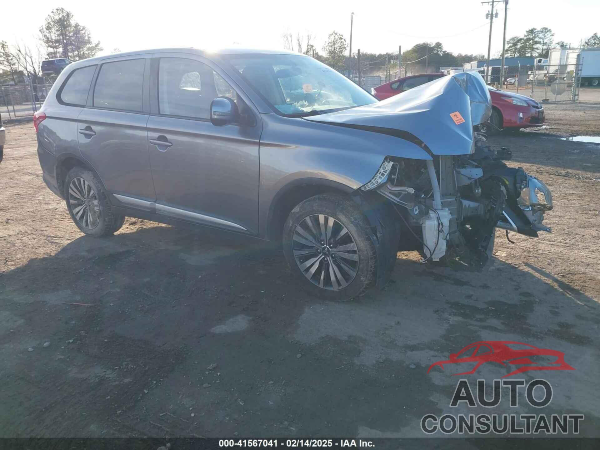 MITSUBISHI OUTLANDER 2019 - JA4AD3A30KZ020728