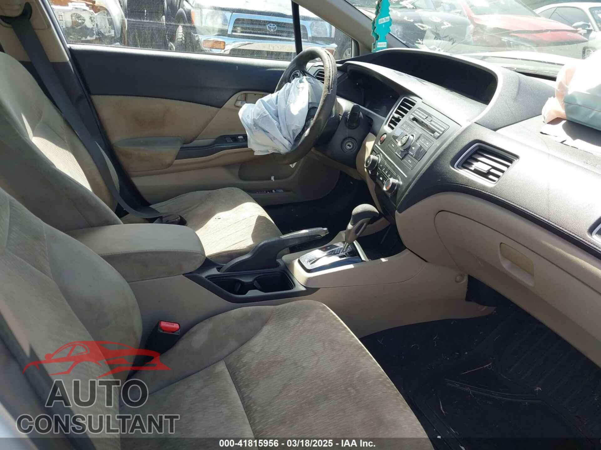 HONDA CIVIC 2014 - 19XFB2F58EE007747