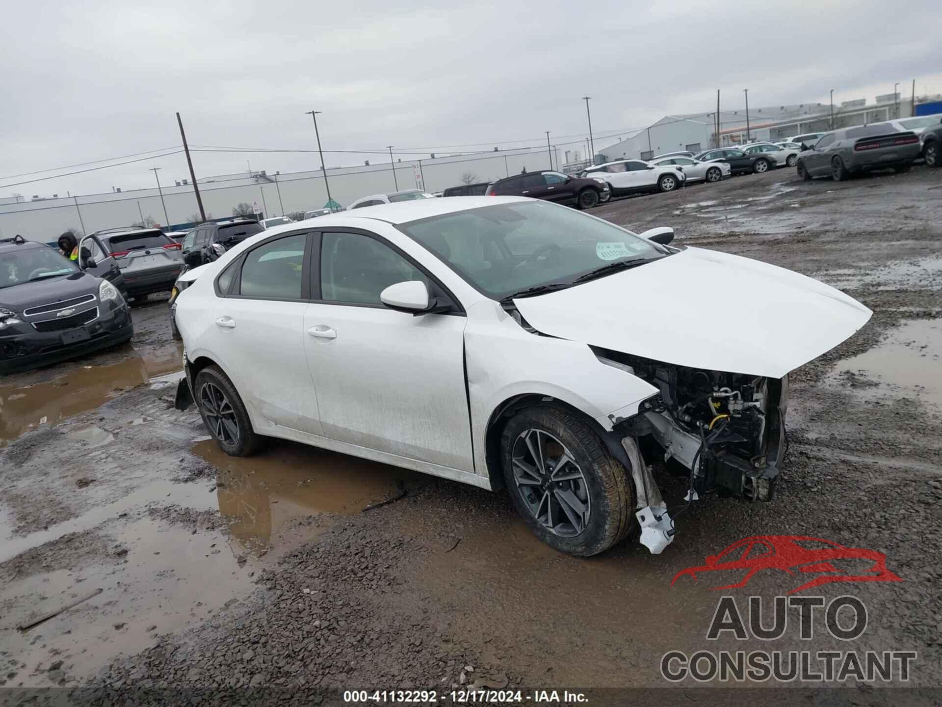 KIA FORTE 2023 - 3KPF24AD5PE542211