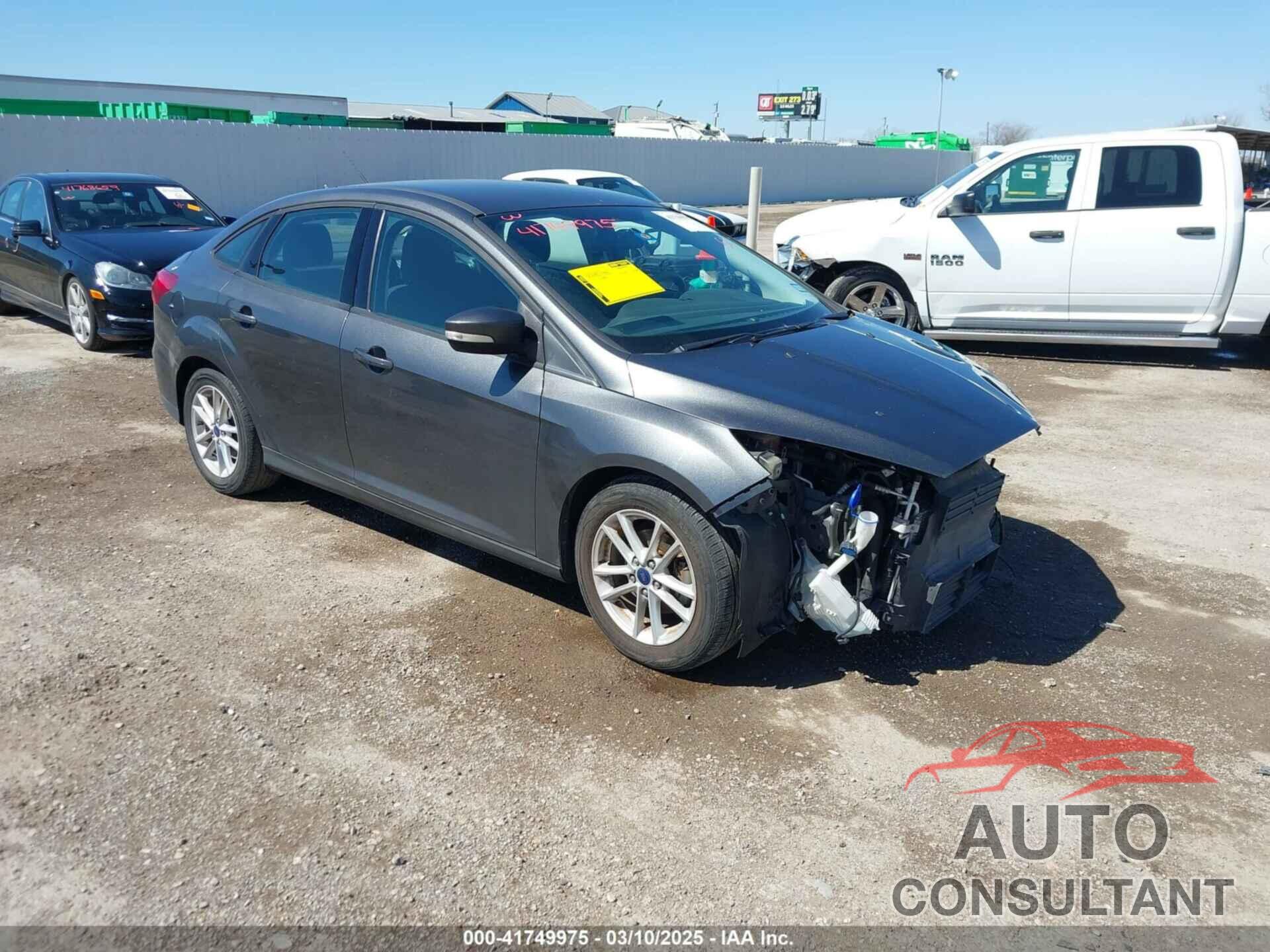 FORD FOCUS 2017 - 1FADP3F23HL202077