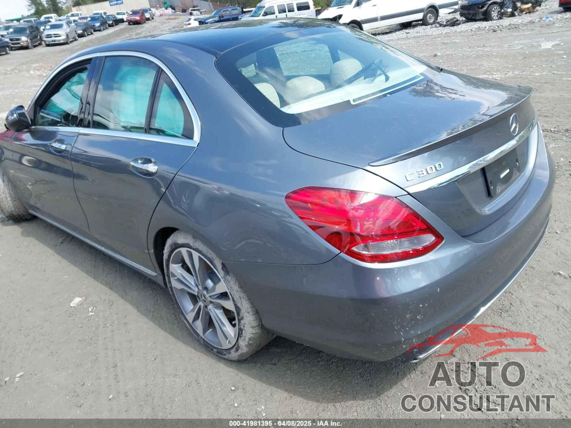 MERCEDES-BENZ C 300 2017 - 55SWF4JB6HU216916