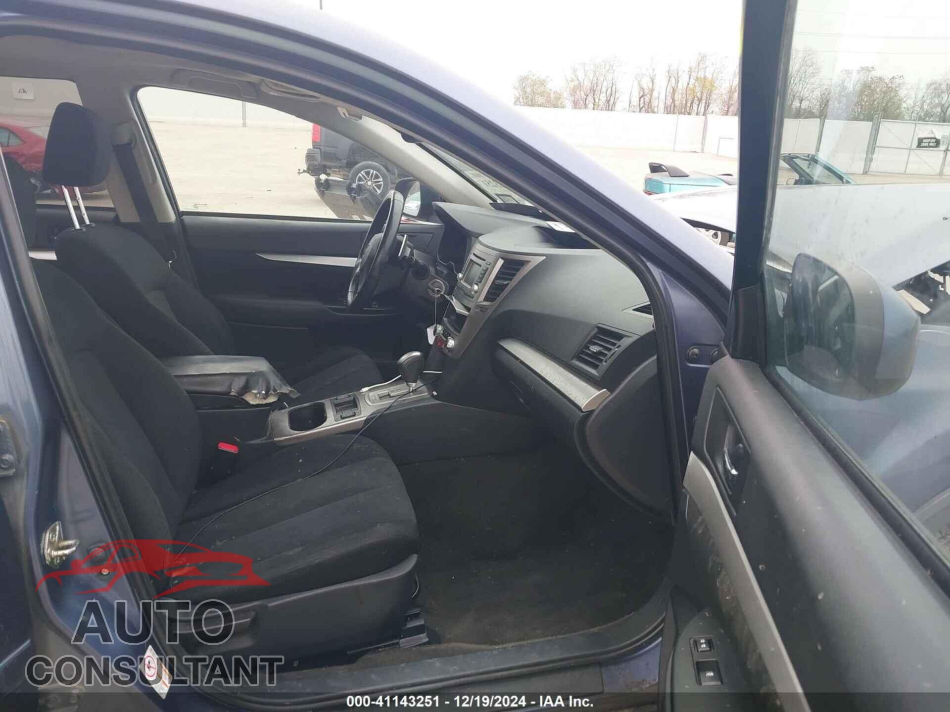 SUBARU OUTBACK 2014 - 4S4BRCDC7E3283437