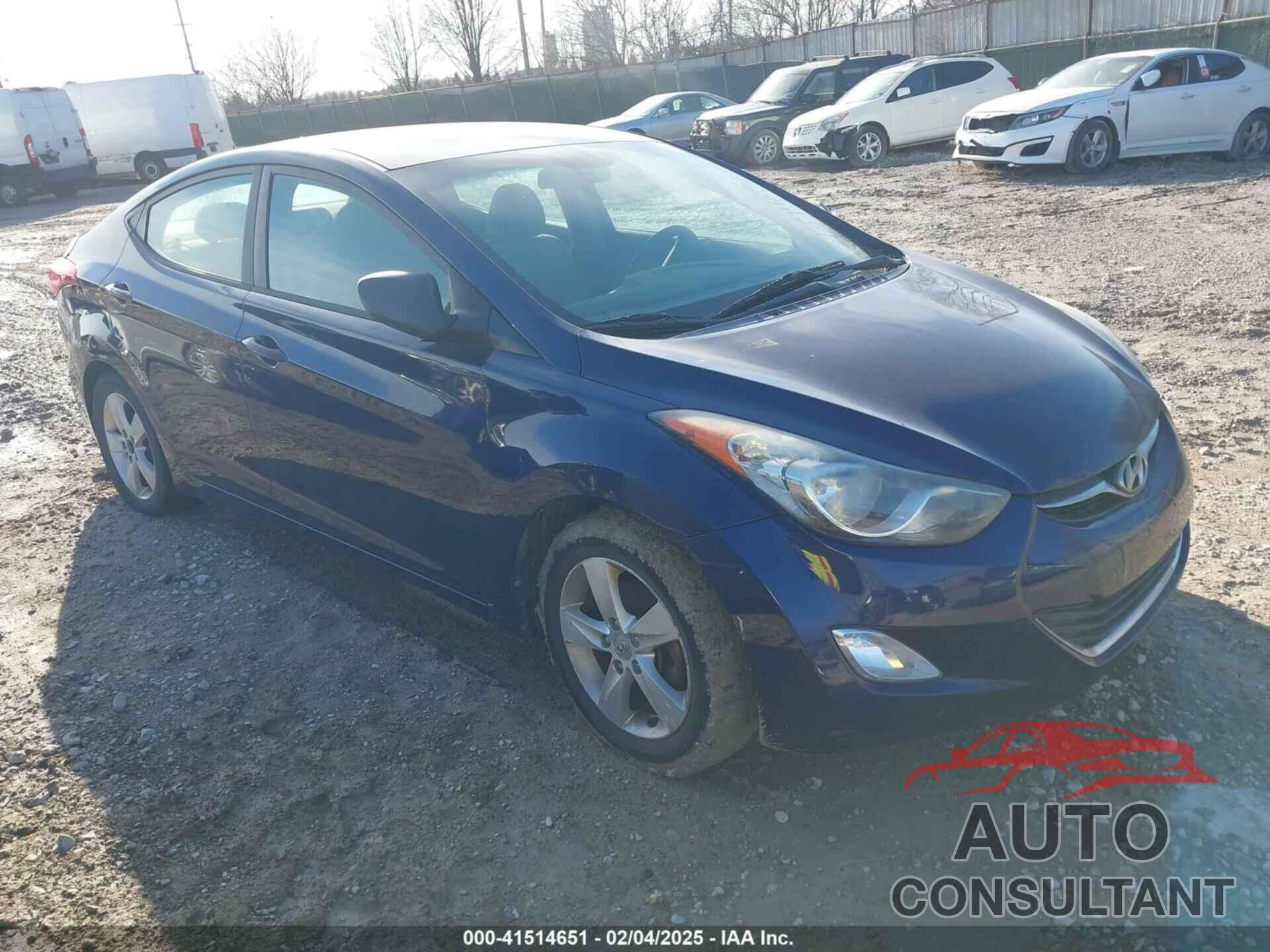 HYUNDAI ELANTRA 2013 - 5NPDH4AE4DH325111
