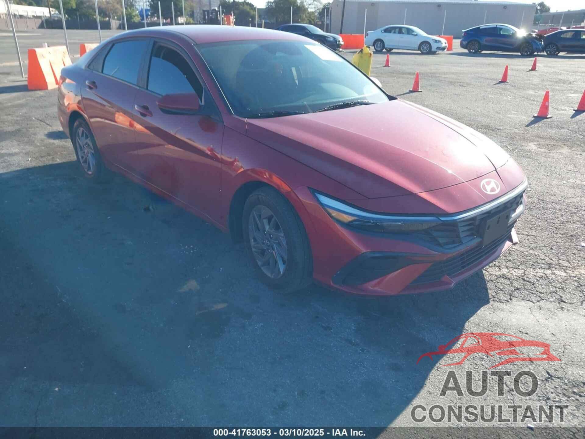 HYUNDAI ELANTRA 2024 - KMHLM4DG3RU709166