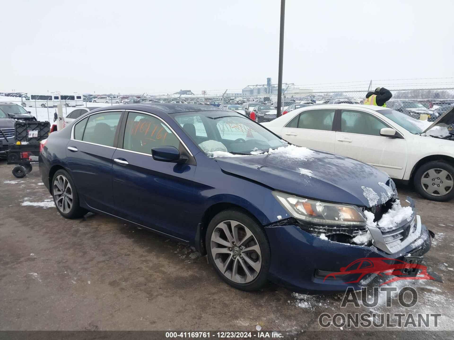 HONDA ACCORD 2015 - 1HGCR2F51FA010526