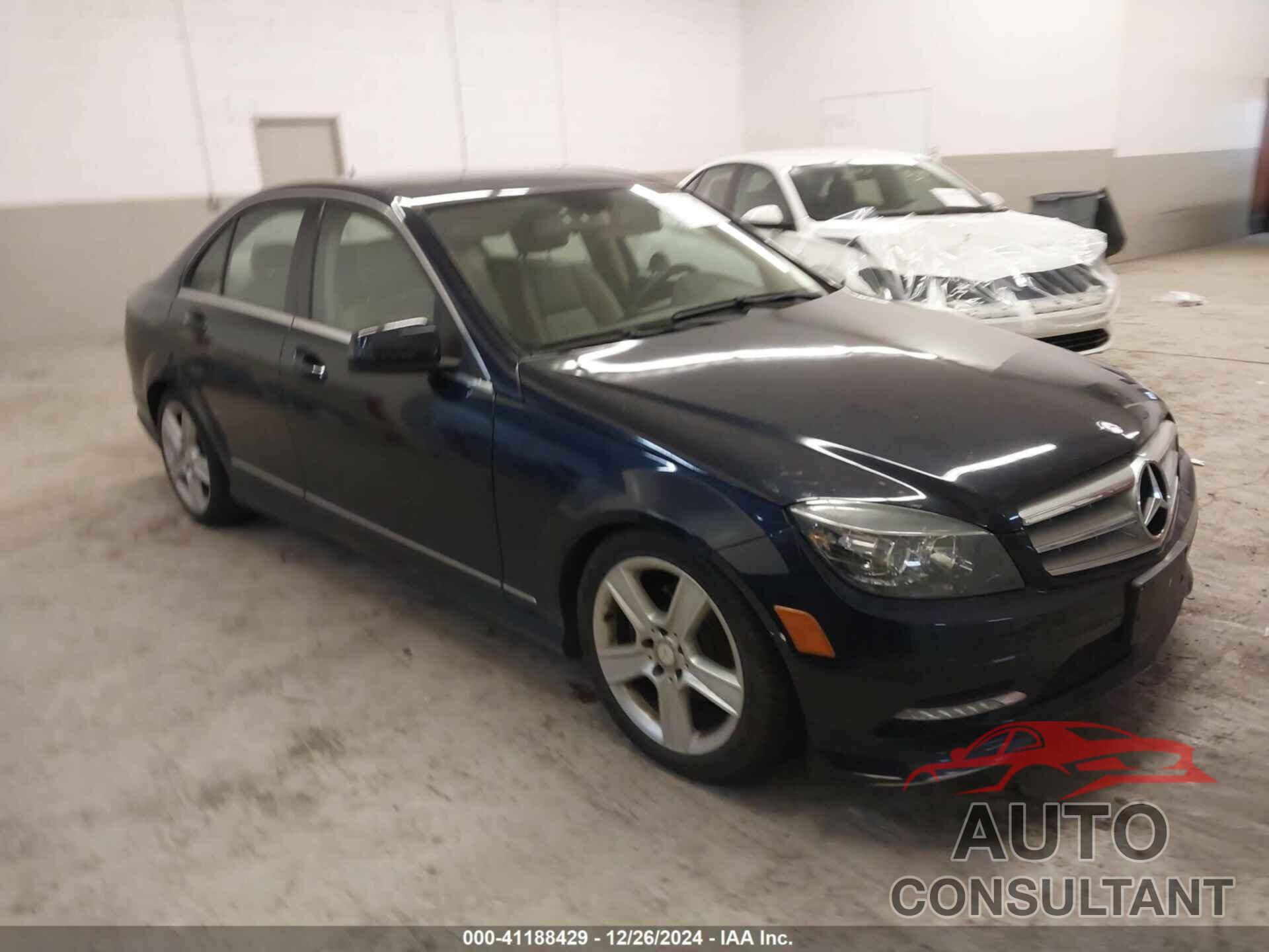 MERCEDES-BENZ C 300 2011 - WDDGF8BB9BR159663