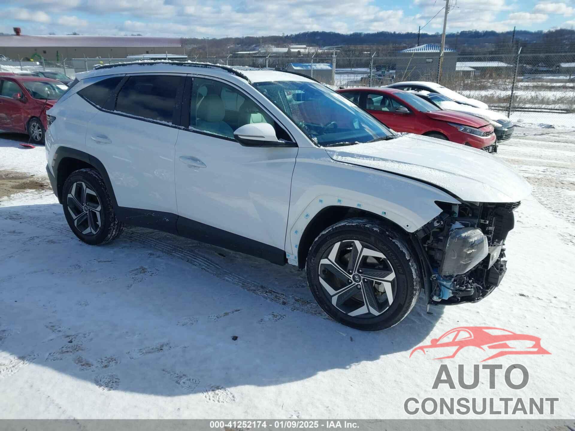 HYUNDAI TUCSON 2023 - 5NMJFCAE3PH182107