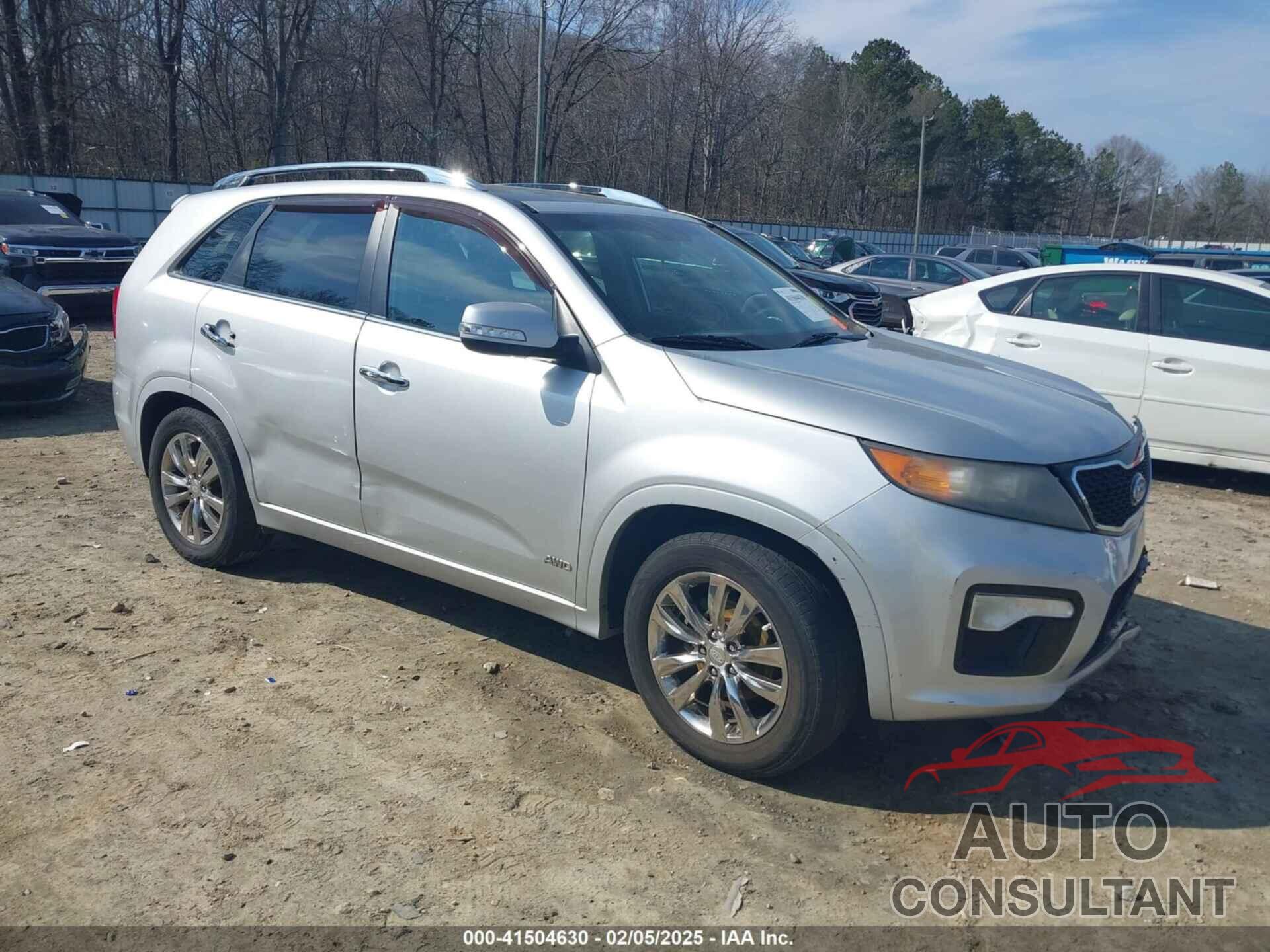KIA SORENTO 2012 - 5XYKWDA23CG194617