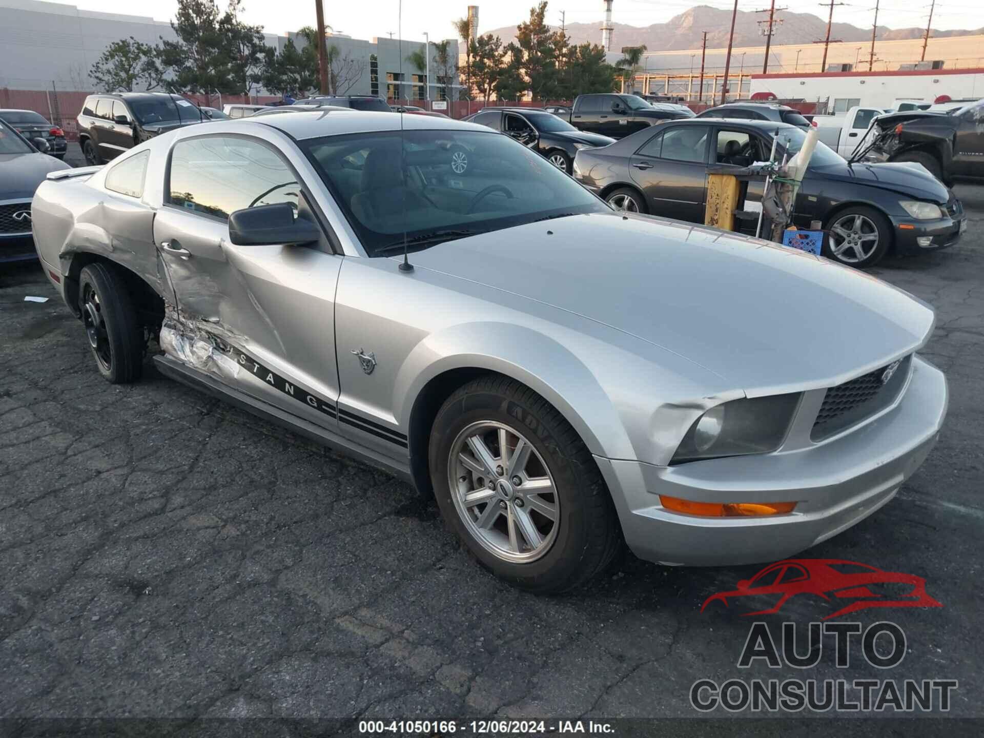 FORD MUSTANG 2009 - 1ZVHT80NX95100897