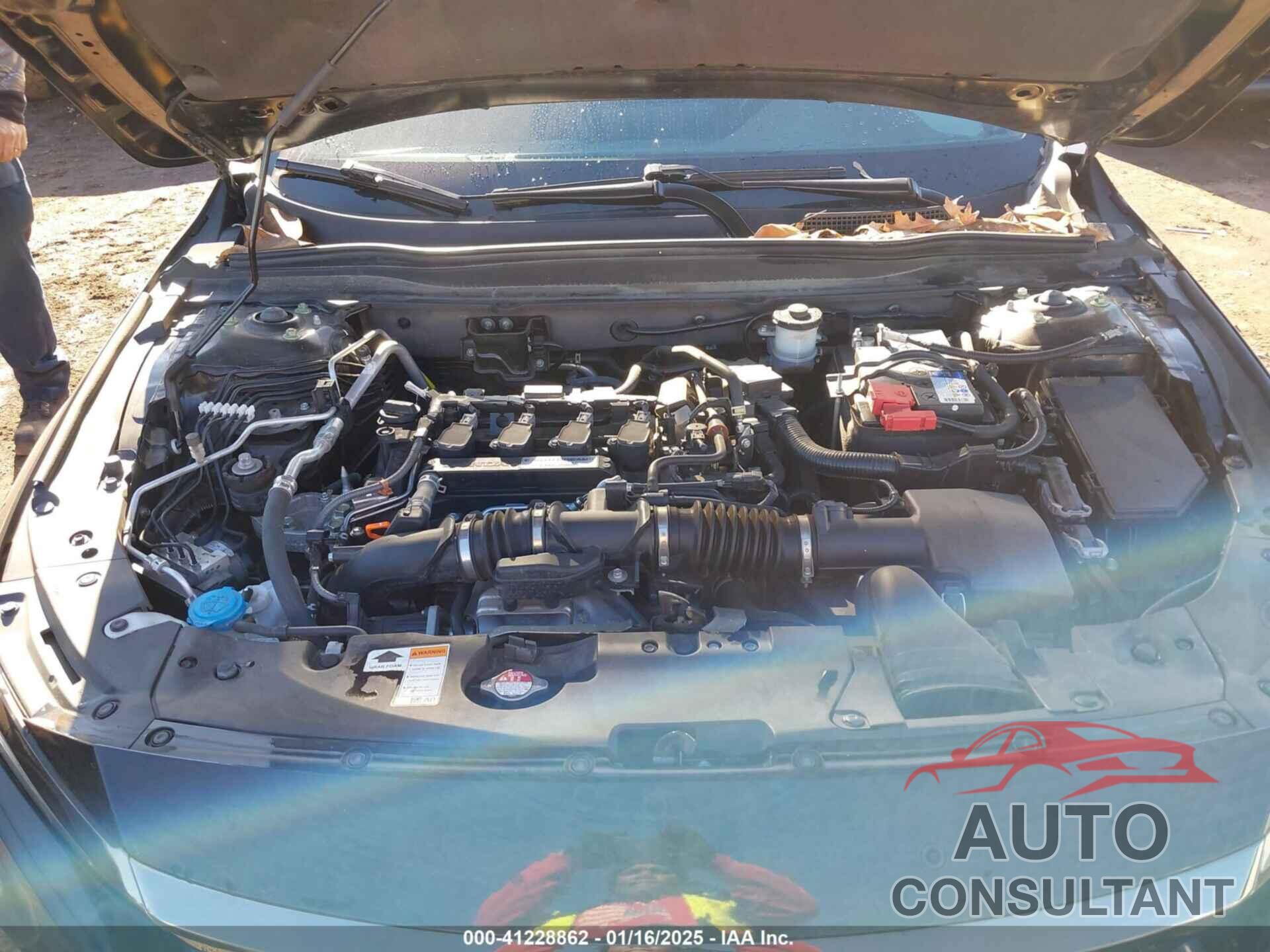 HONDA ACCORD 2018 - 1HGCV1F33JA158979
