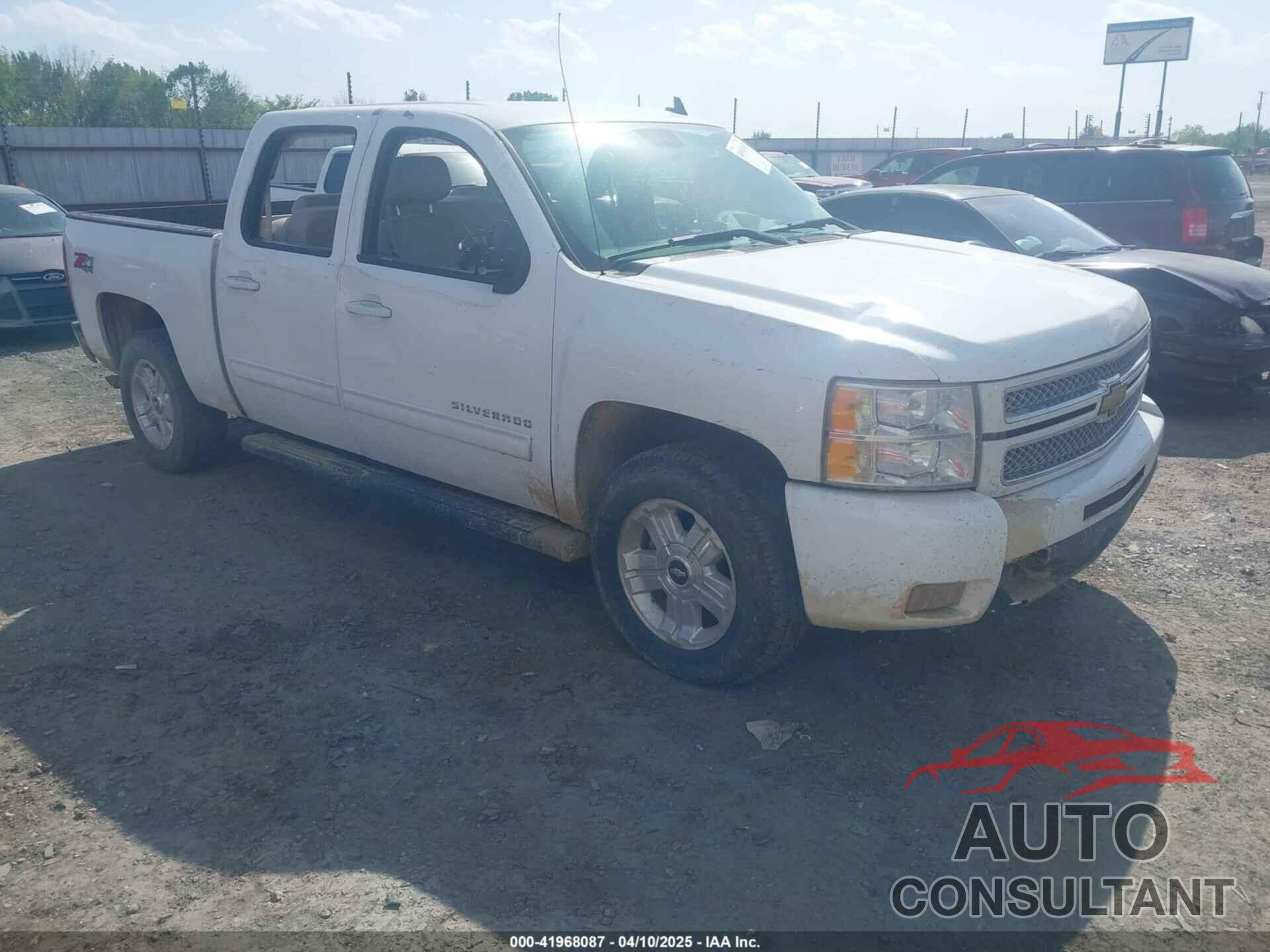 CHEVROLET SILVERADO 1500 2012 - 1GCPKTE73CF117573