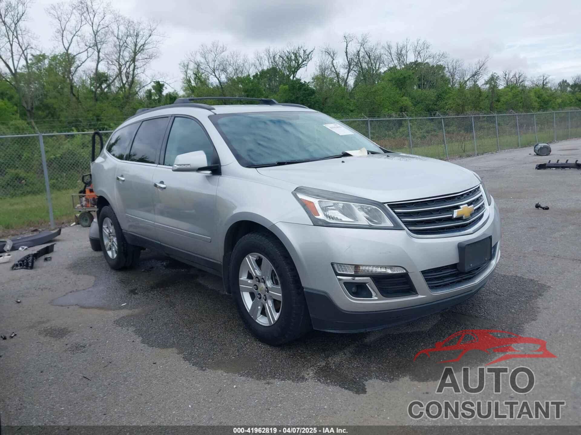 CHEVROLET TRAVERSE 2015 - 1GNKRGKD1FJ363490