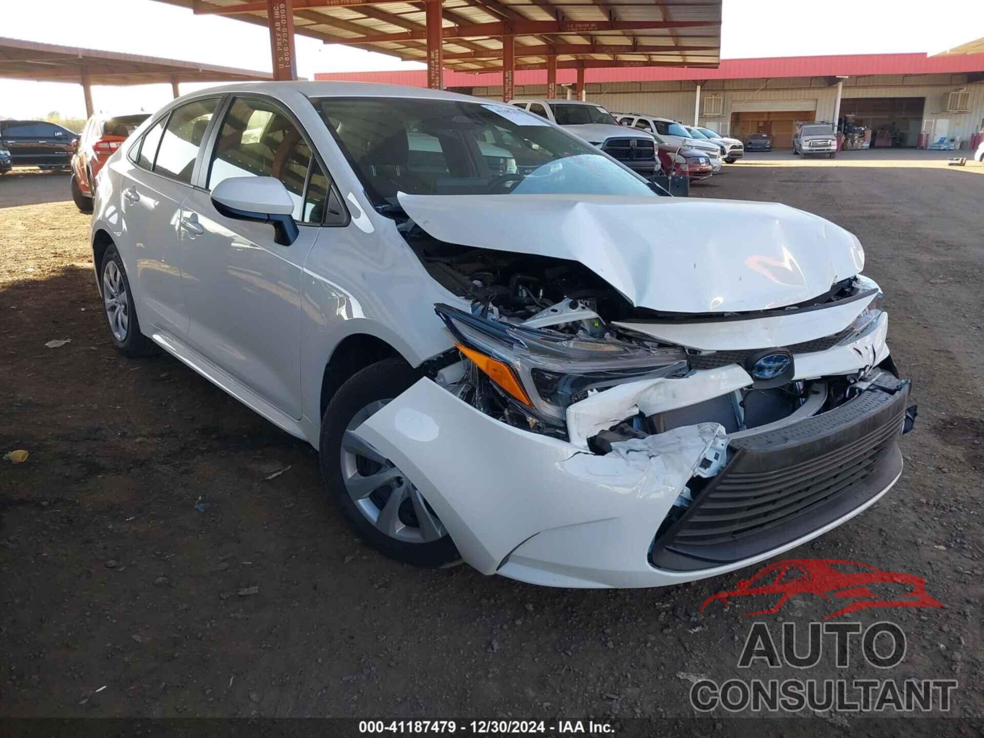 TOYOTA COROLLA 2024 - JTDBCMFEXR3058753