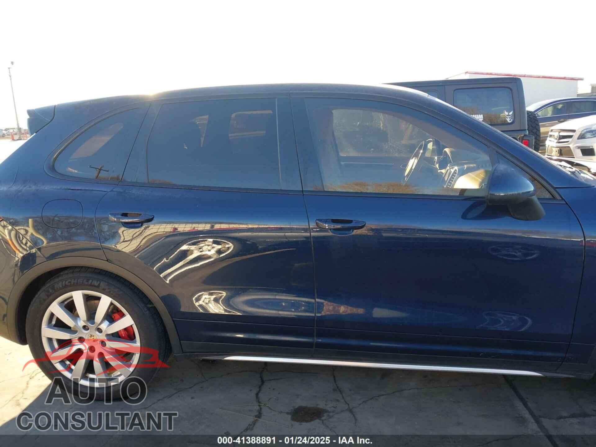 PORSCHE CAYENNE 2011 - WP1AC2A2XBLA84822