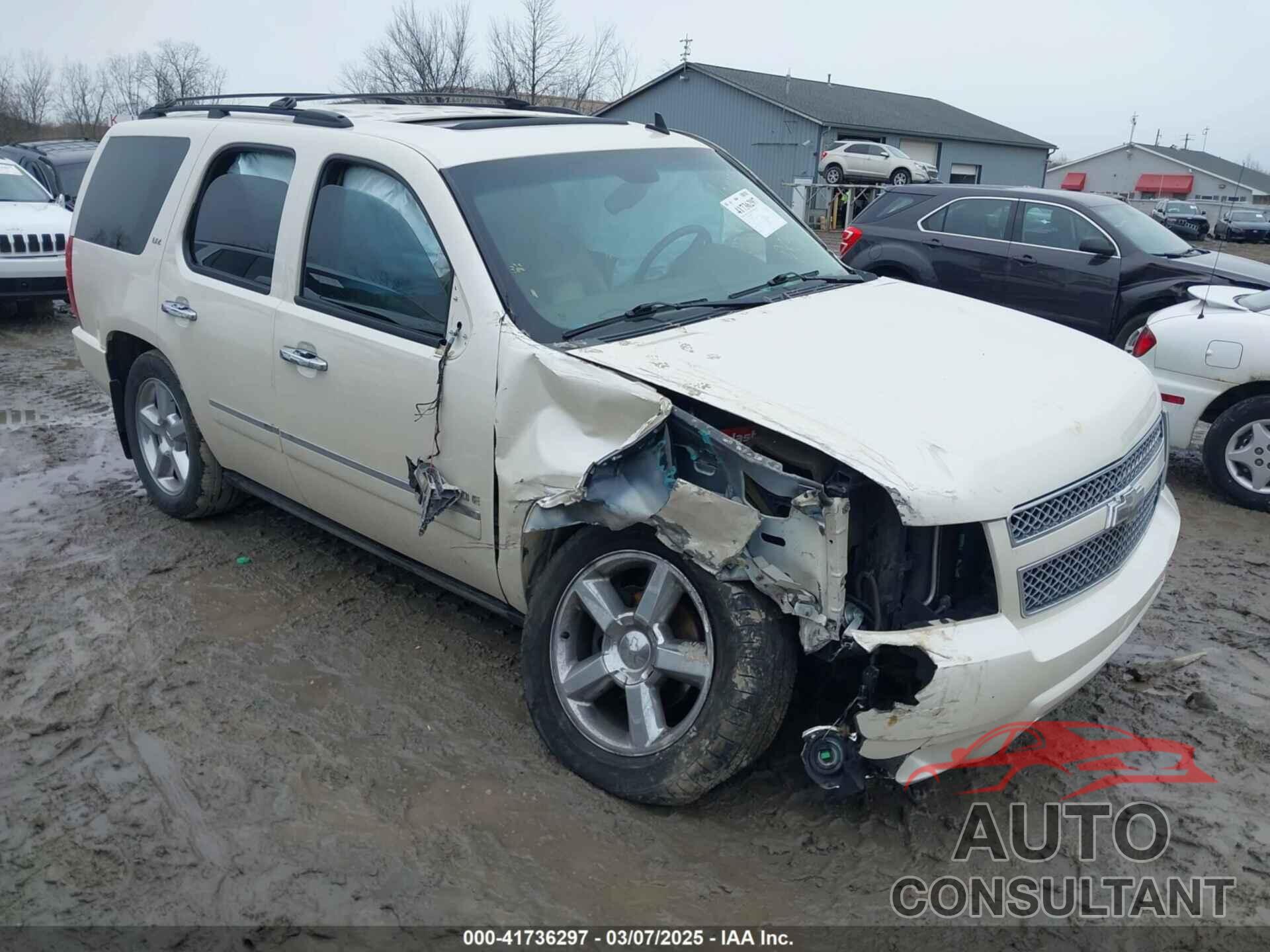 CHEVROLET TAHOE 2013 - 1GNSKCE01DR154013