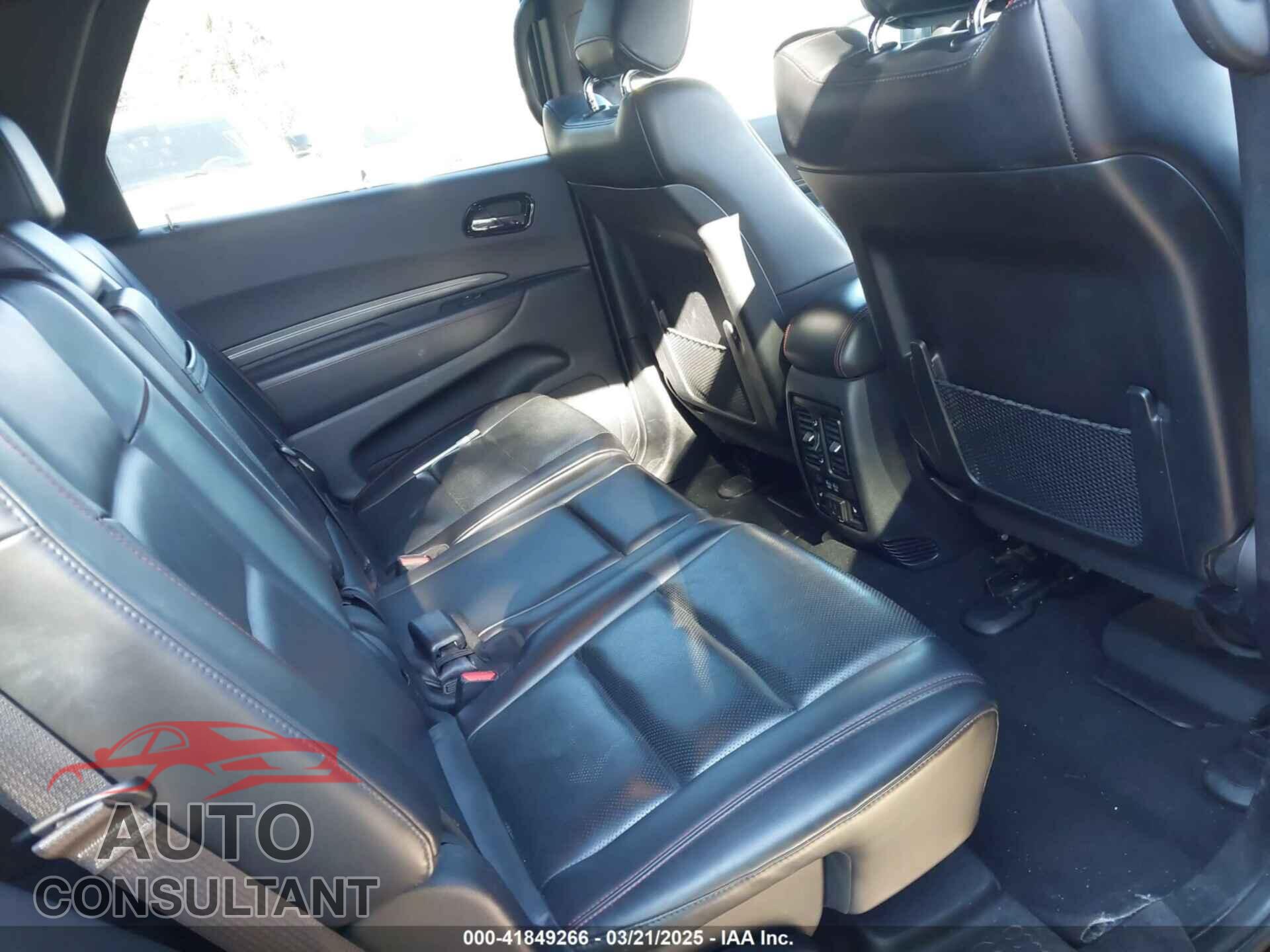 DODGE DURANGO 2023 - 1C4SDHCT0PC553242