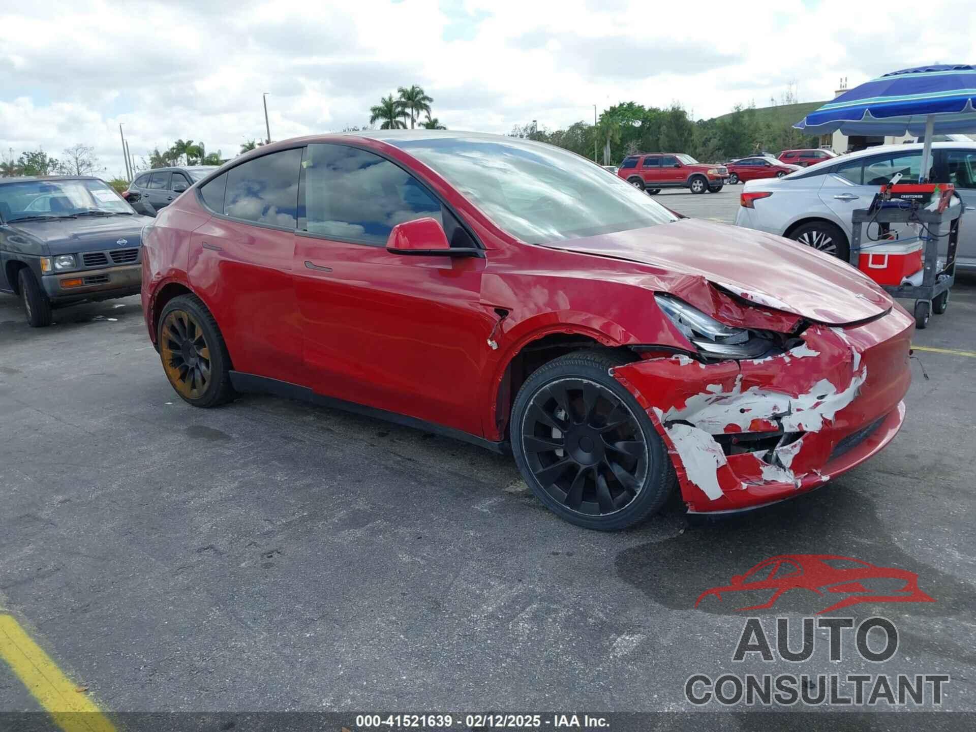 TESLA MODEL Y 2022 - 7SAYGDEE5NF386470