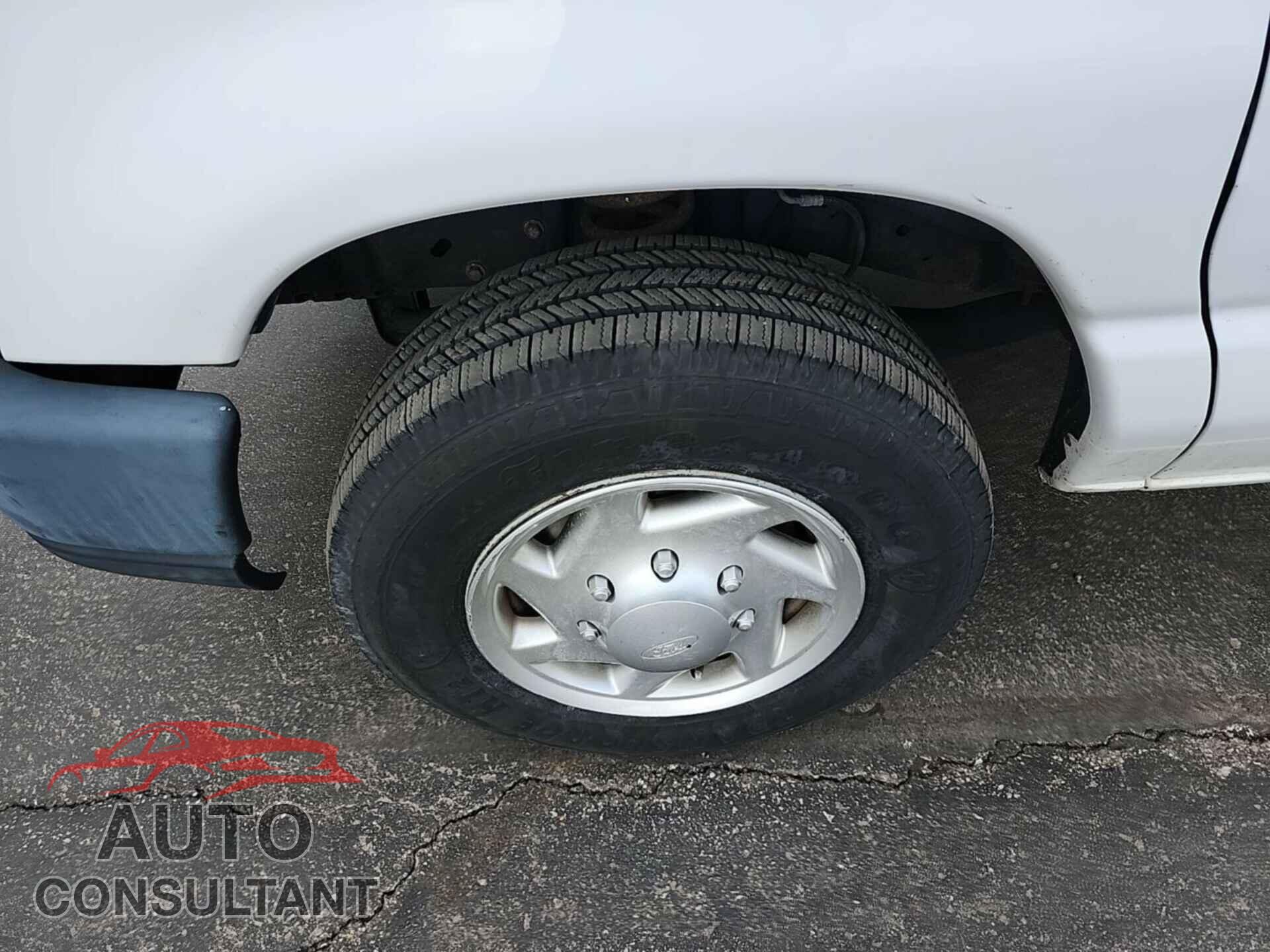 FORD E-150 2014 - 1FTNE1EL7EDA44772