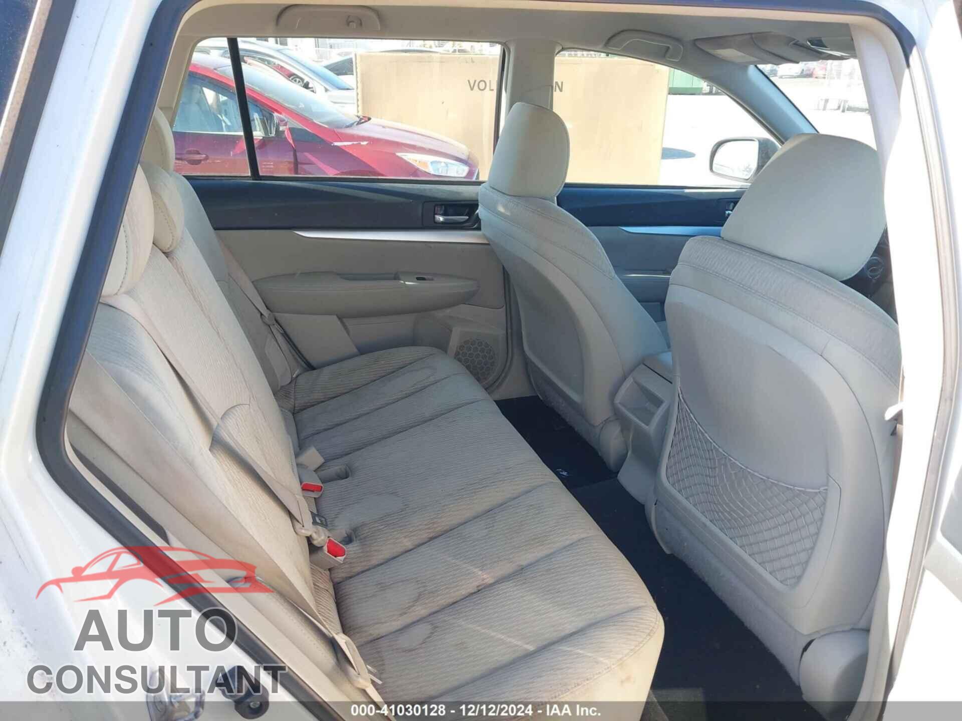 SUBARU OUTBACK 2011 - 4S4BRBAC4B3325122