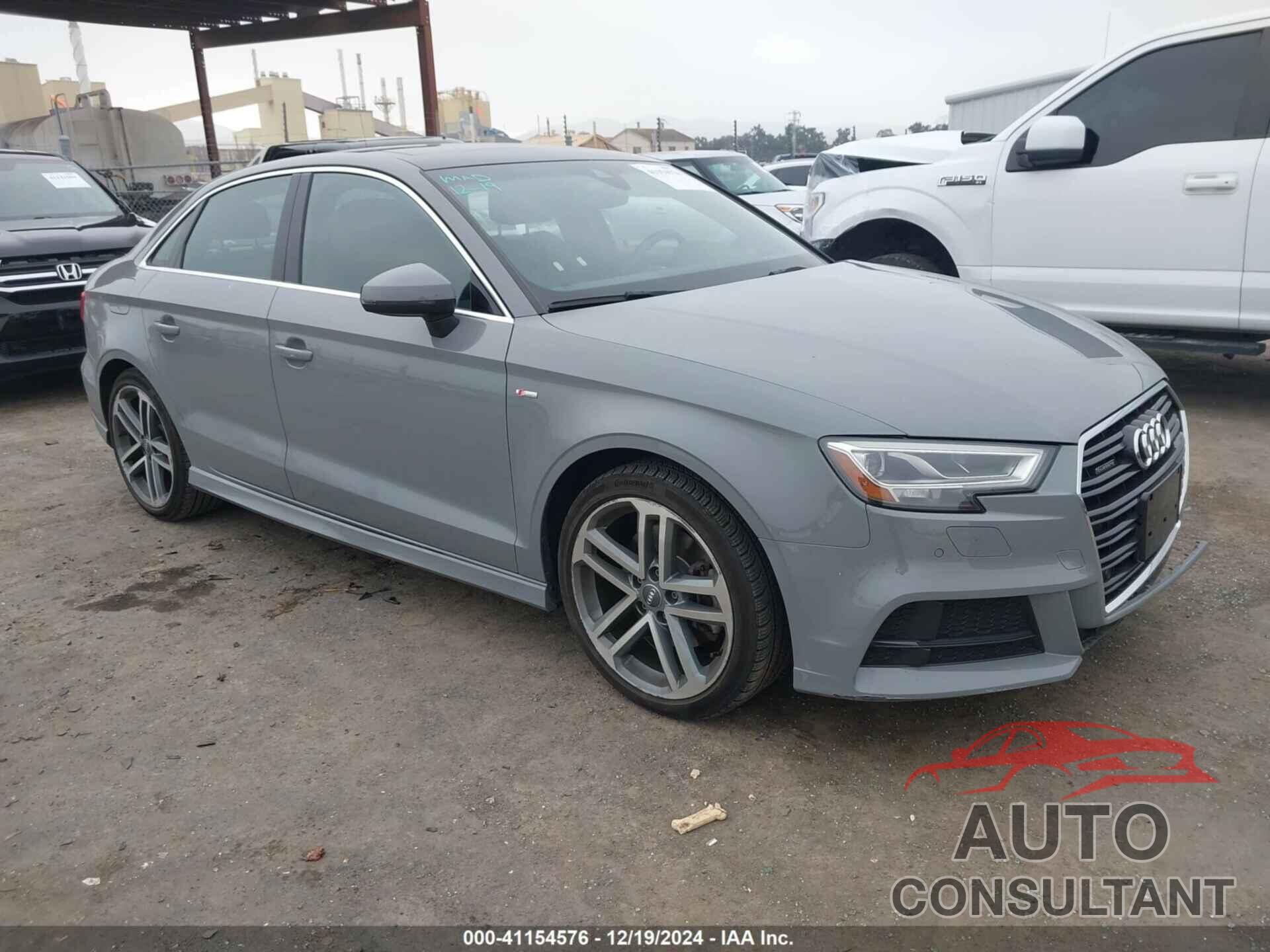 AUDI A3 2017 - WAUK8GFF9H1054180