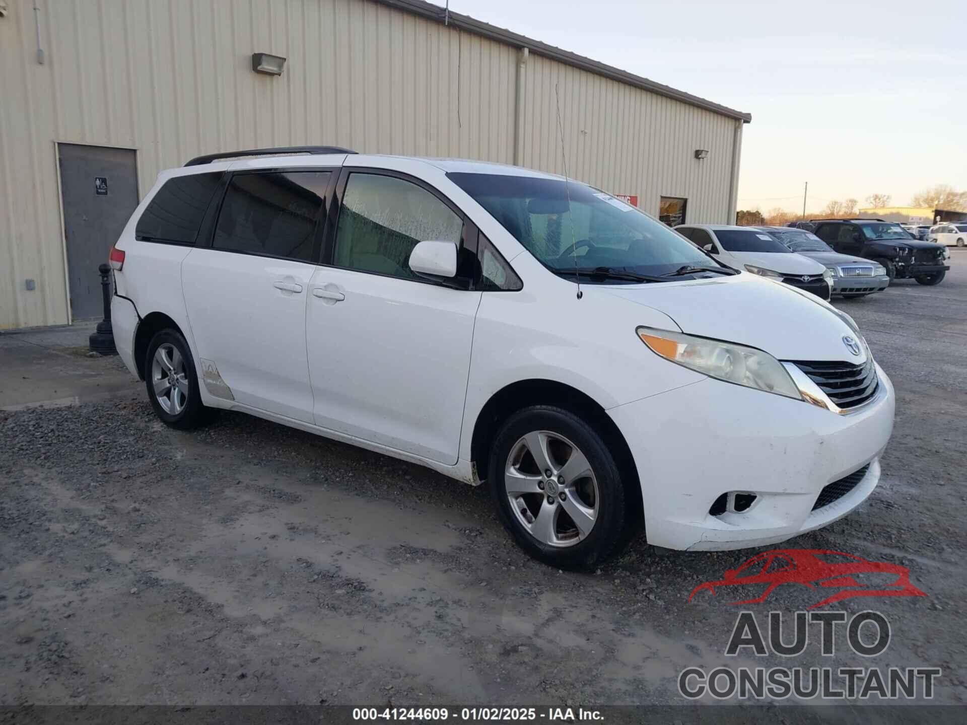 TOYOTA SIENNA 2011 - 5TDKA3DC3BS006760