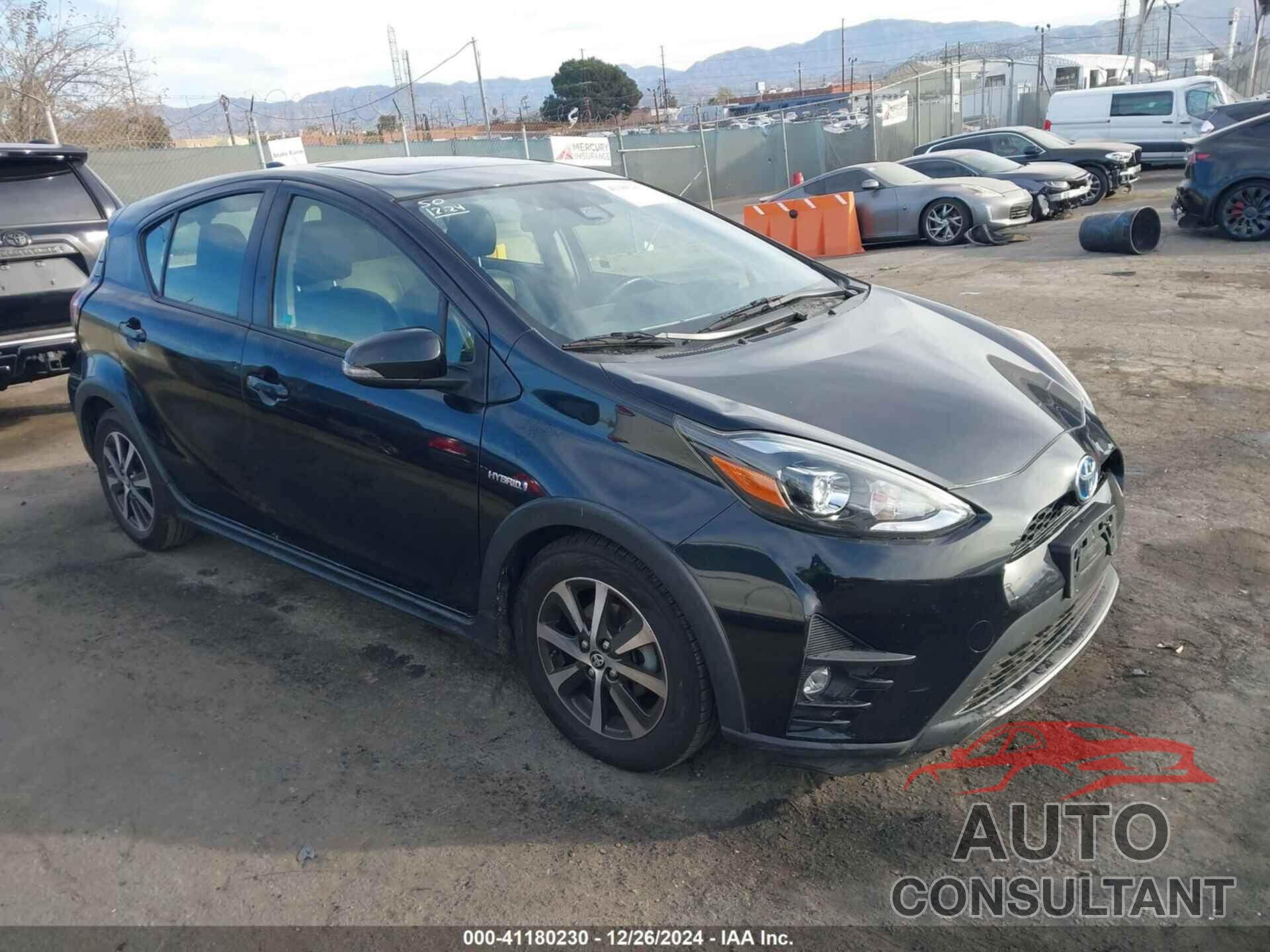 TOYOTA PRIUS C 2018 - JTDKDTB3XJ1605399