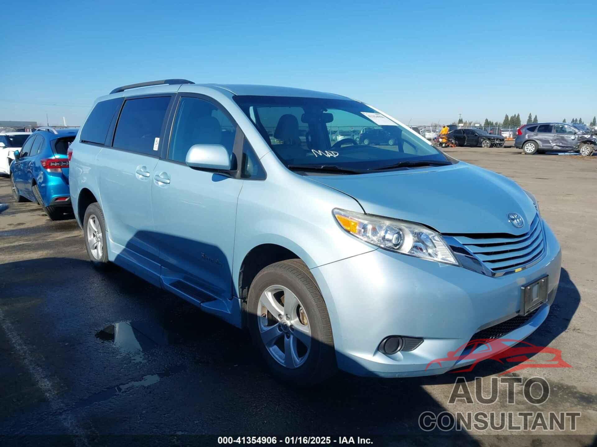 TOYOTA SIENNA 2016 - 5TDKK3DC8GS766350