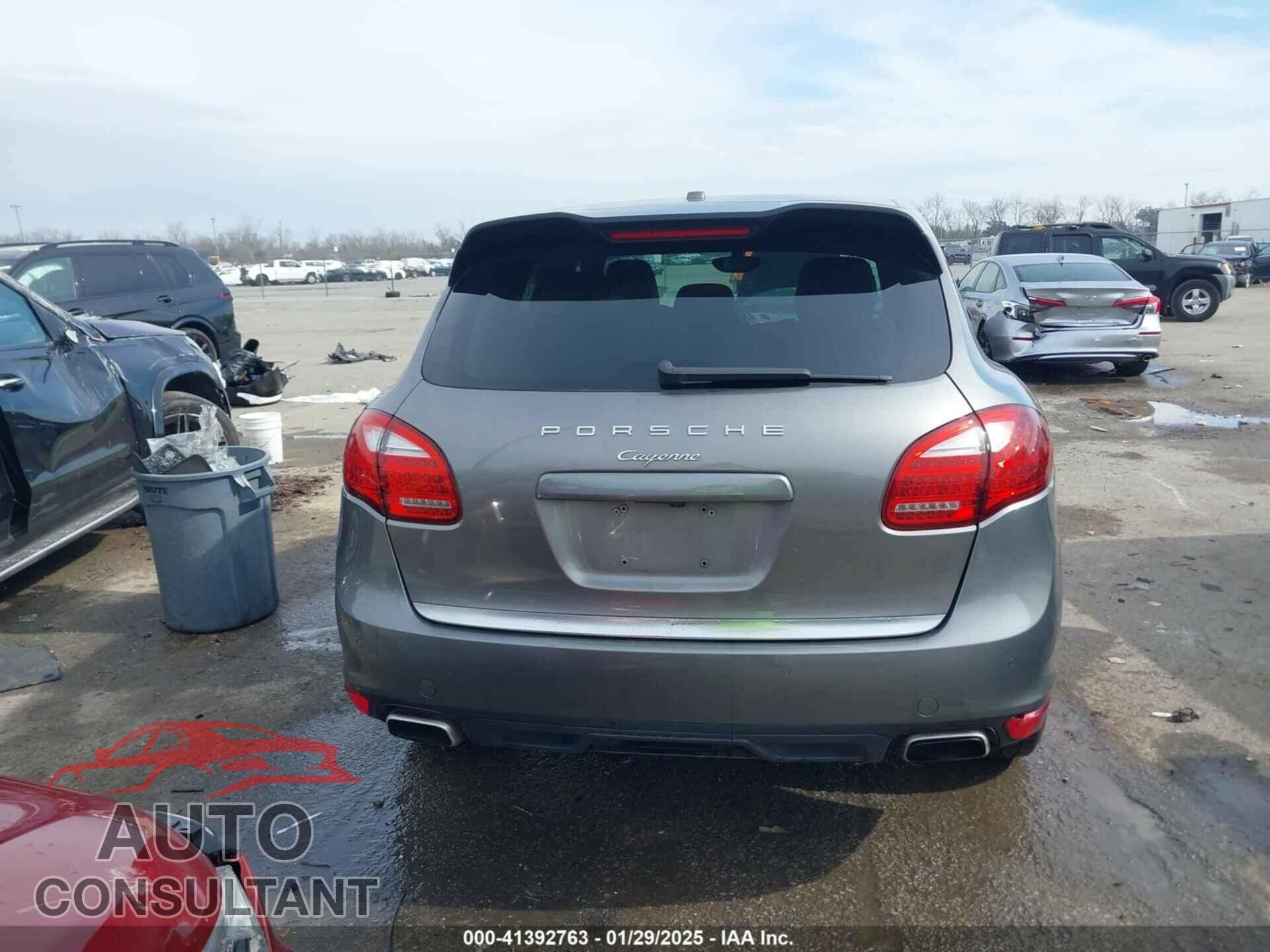 PORSCHE CAYENNE 2013 - WP1AA2A25DLA10023