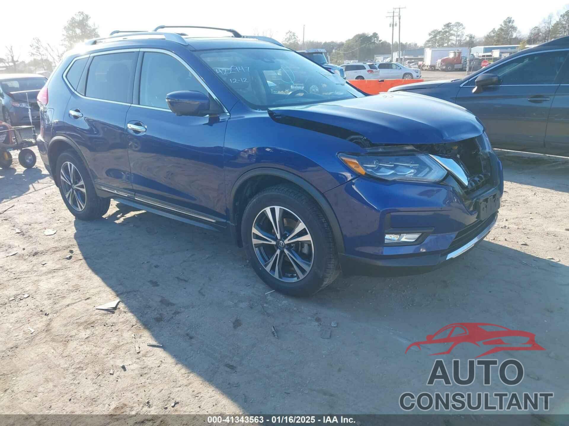 NISSAN ROGUE 2017 - JN8AT2MV5HW007004